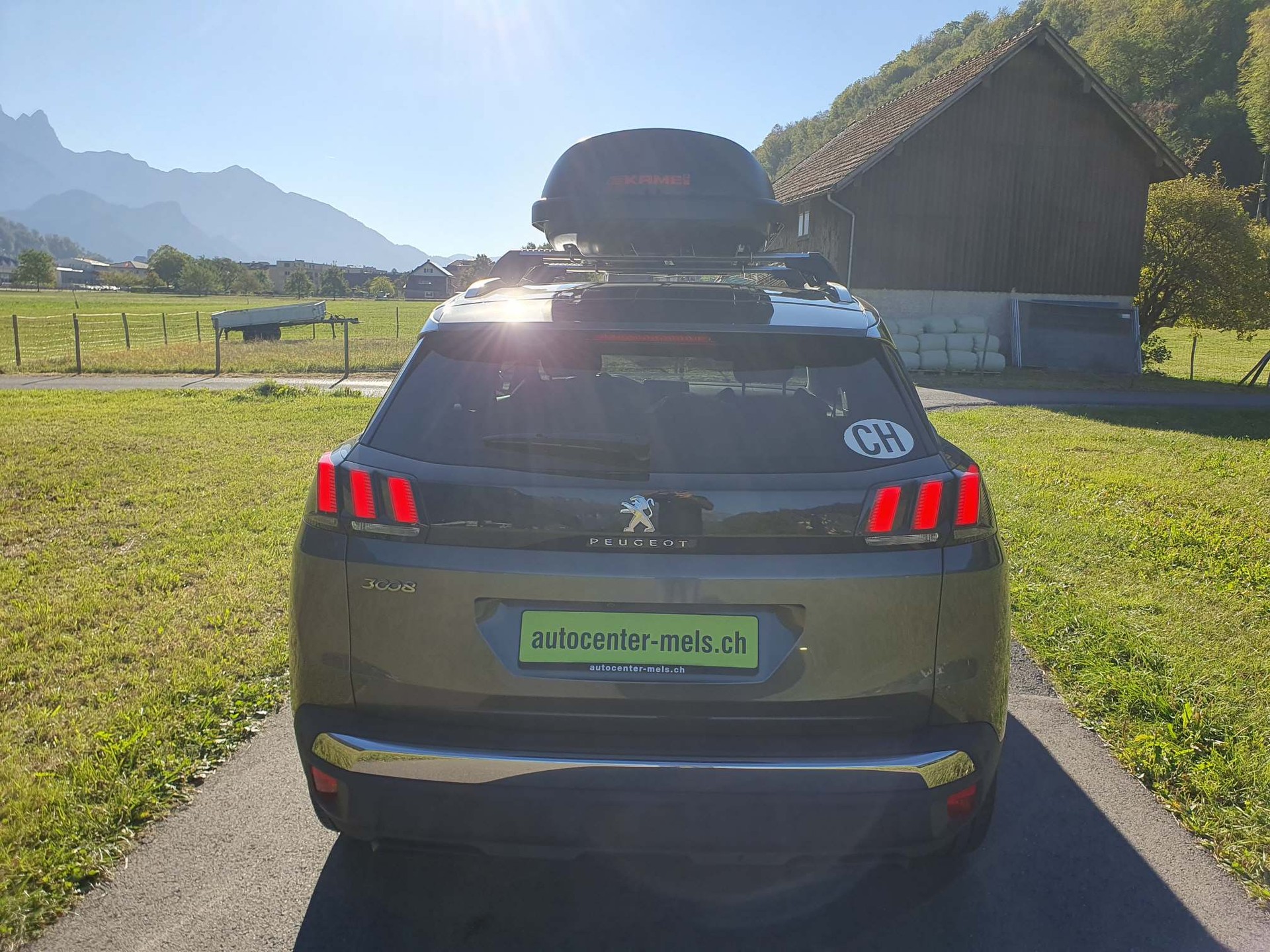 PEUGEOT 3008 1.6 BlueHDi Allure-image-5