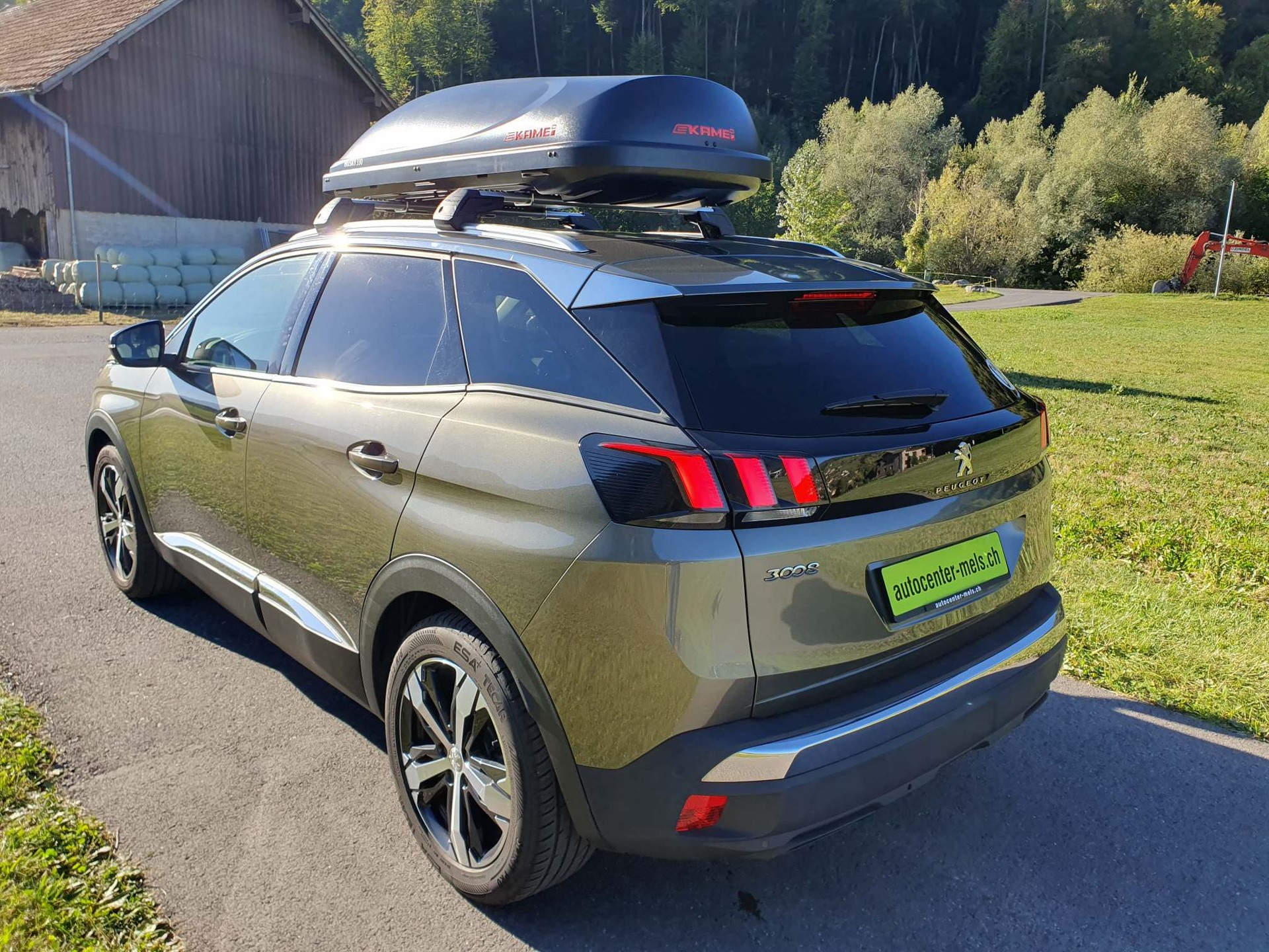 PEUGEOT 3008 1.6 BlueHDi Allure-image-4
