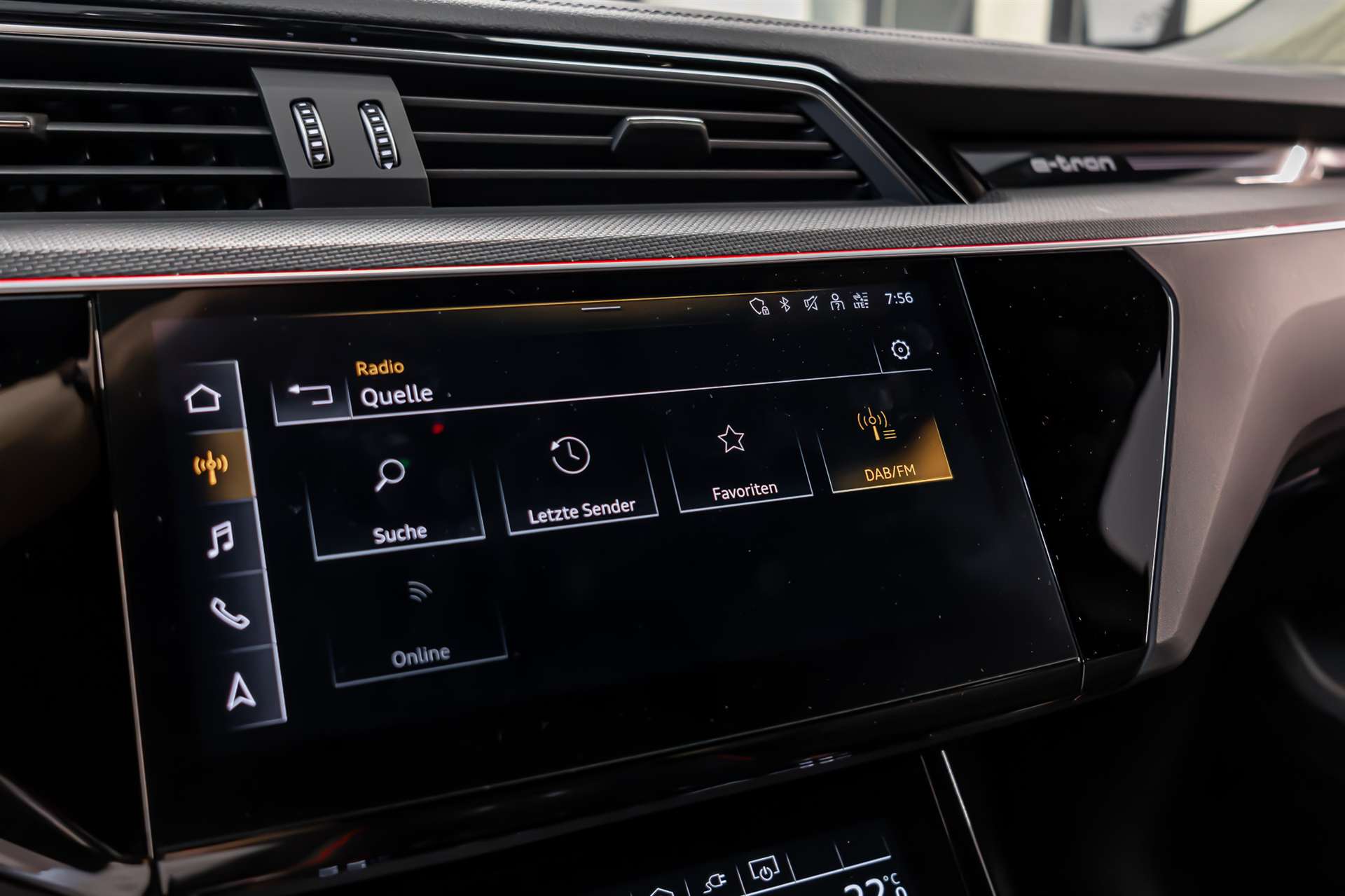 AUDI SQ8 e-tron quattro-image-16
