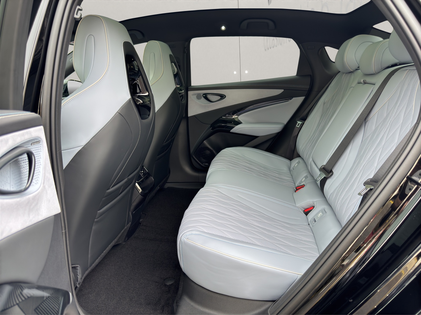BYD Seal Excellence AWD-image-13