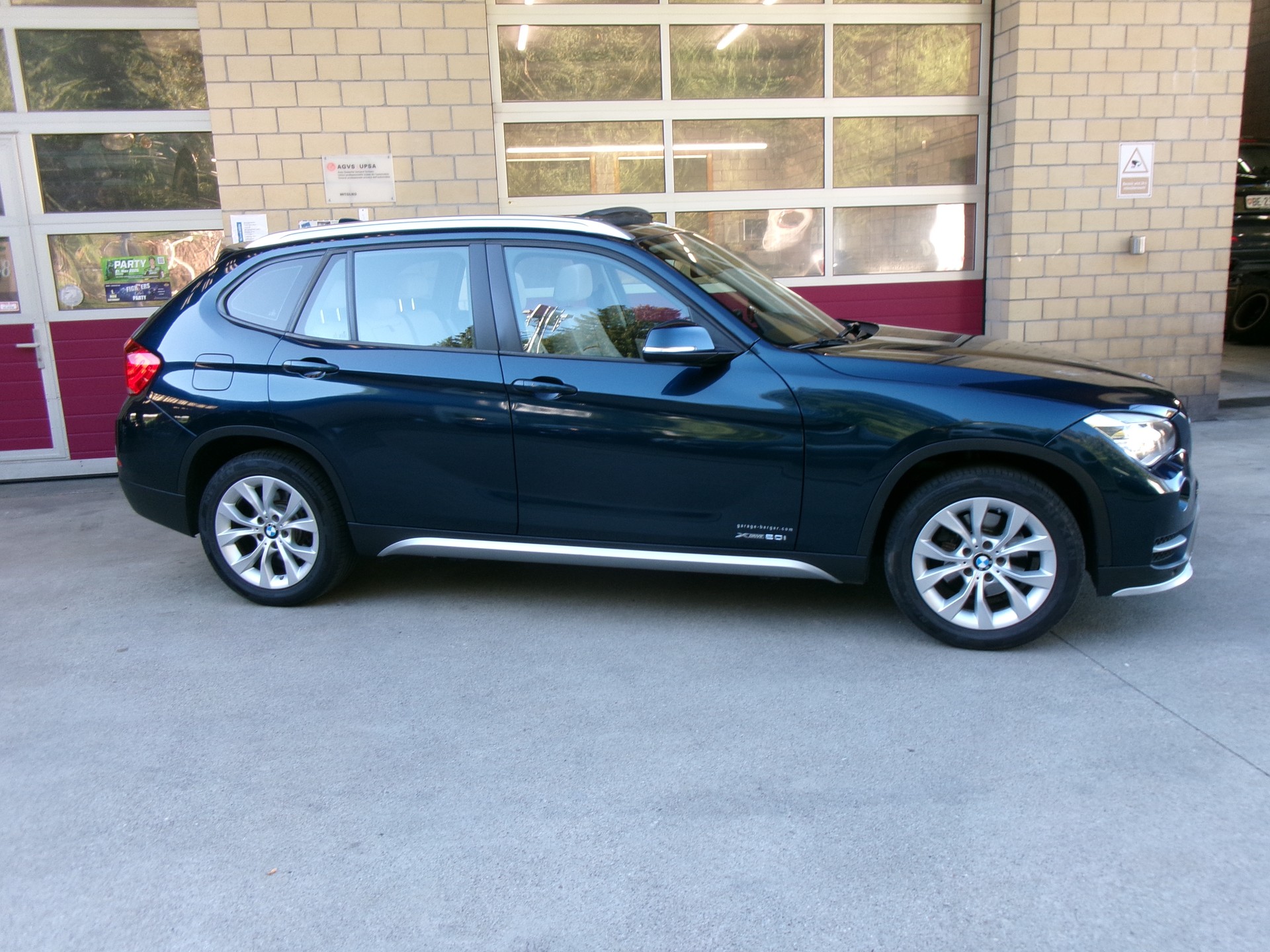 BMW X1 xDrive 20i xLine Steptronic-image-1