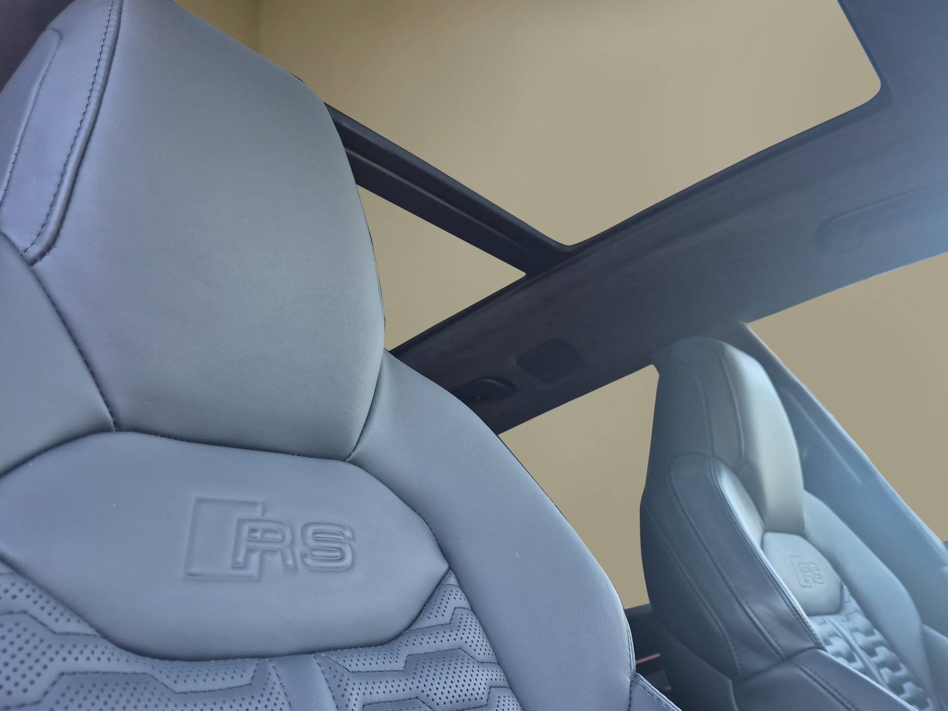AUDI AUDI RSQ8 // ABT Edition 740PS // quattro tiptronic-image-22