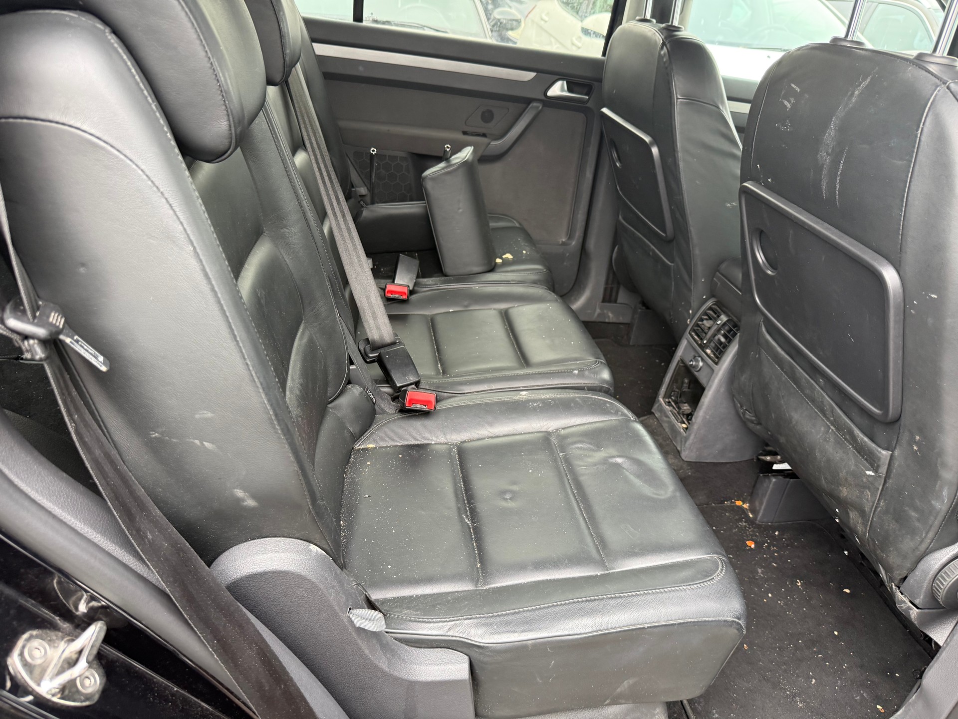 VW Touran 1.4 TSI Comfortline DSG-image-9