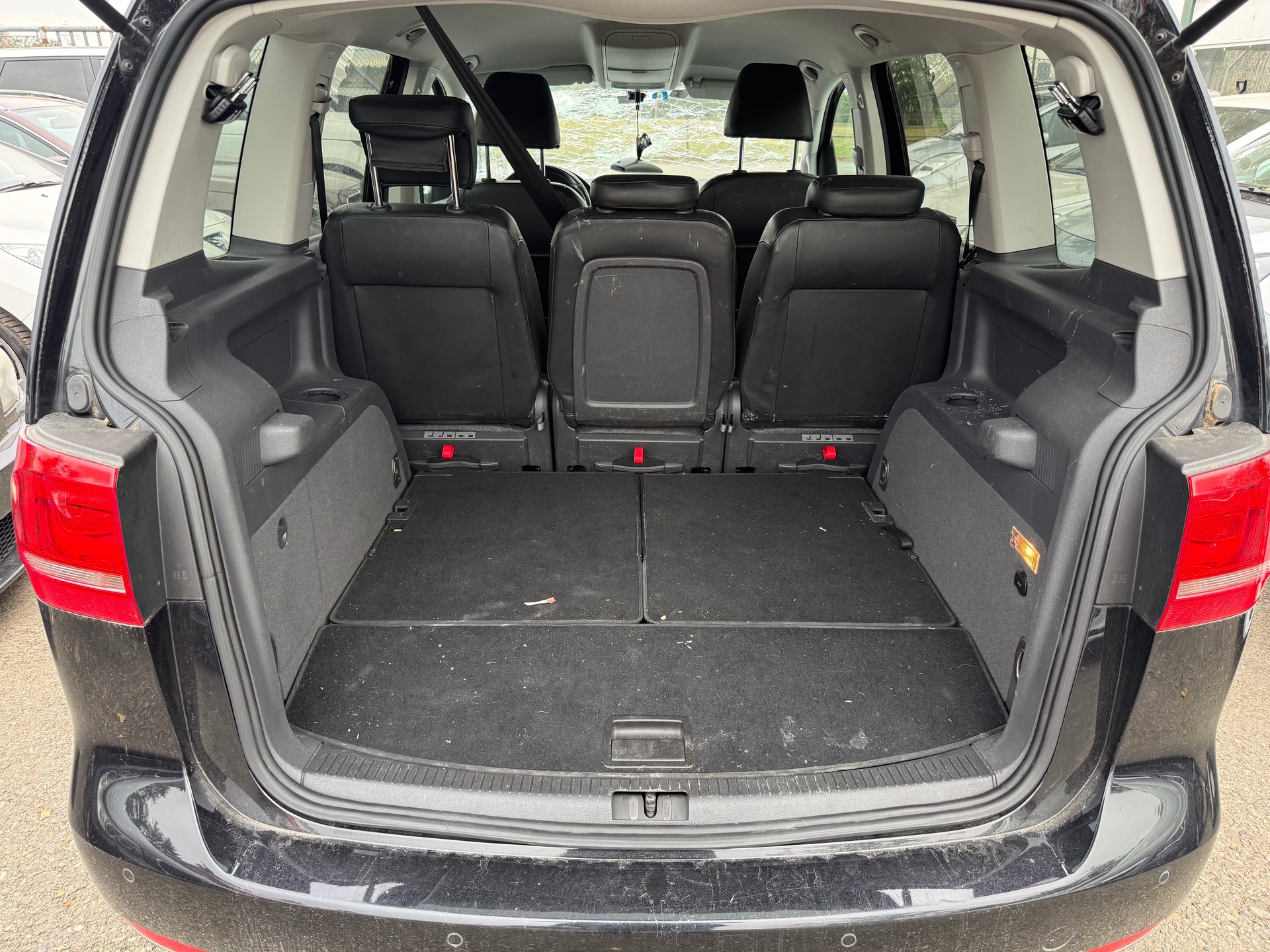 VW Touran 1.4 TSI Comfortline DSG-image-10