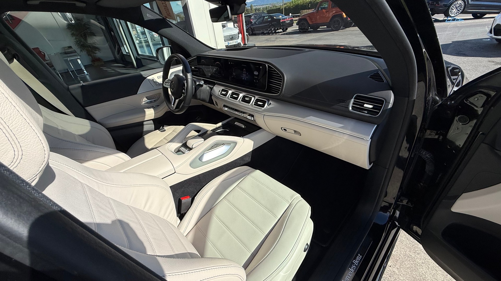 MERCEDES-BENZ GLE 350 e 4Matic+ 9G-Tronic-image-6