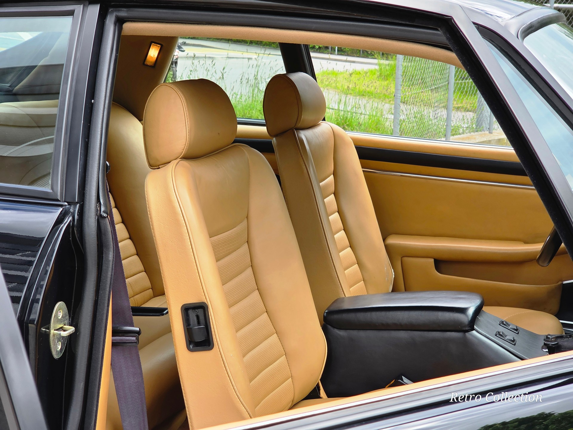 JAGUAR XJS V12 - rare 1ère série - voiture CH - excellent état - accessoires Jaguar Sport - Jantes BBS - expertisée vétéran 05.2026.-image-11