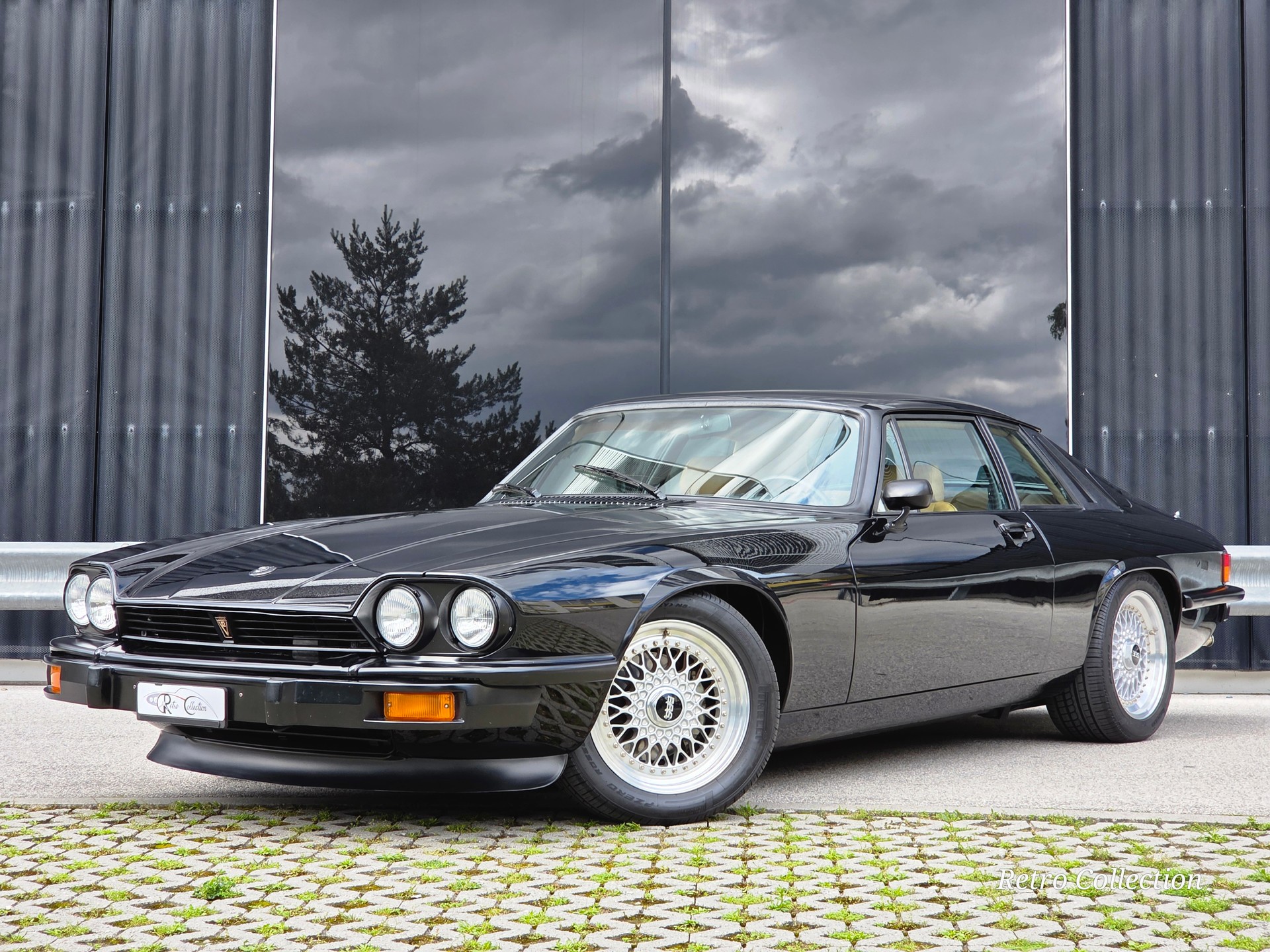 JAGUAR XJS V12 - rare 1ère série - voiture CH - excellent état - accessoires Jaguar Sport - Jantes BBS - expertisée vétéran 05.2026.-image-0