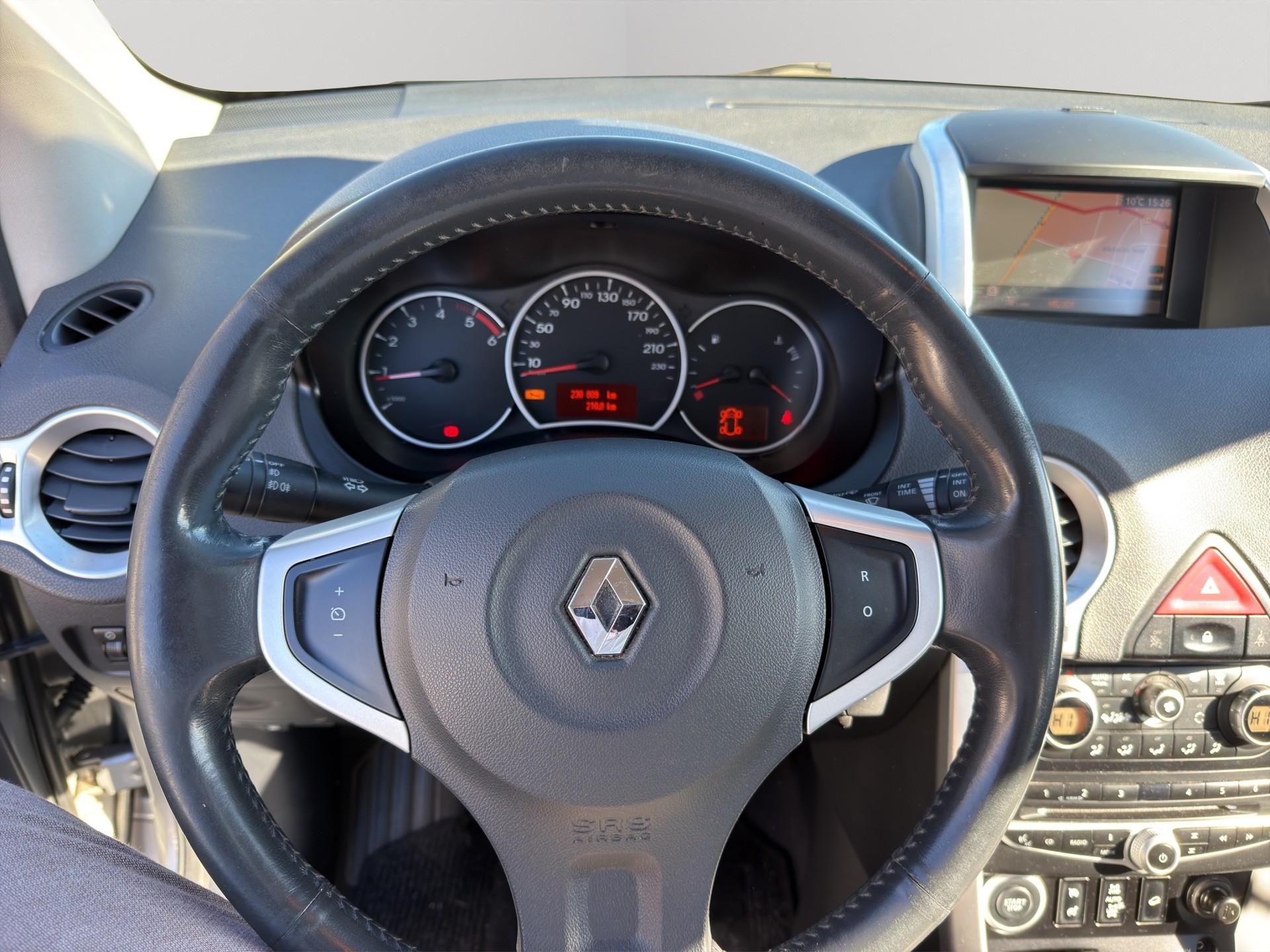 RENAULT Koleos 2.0 dCi Dynamique 4x4-image-9