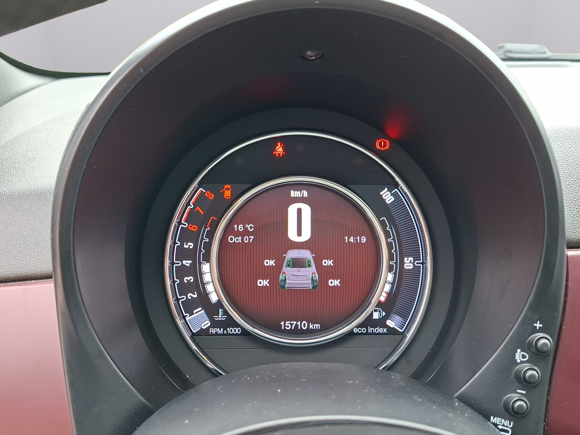 FIAT 500 0.9 Twinair Lounge-image-13