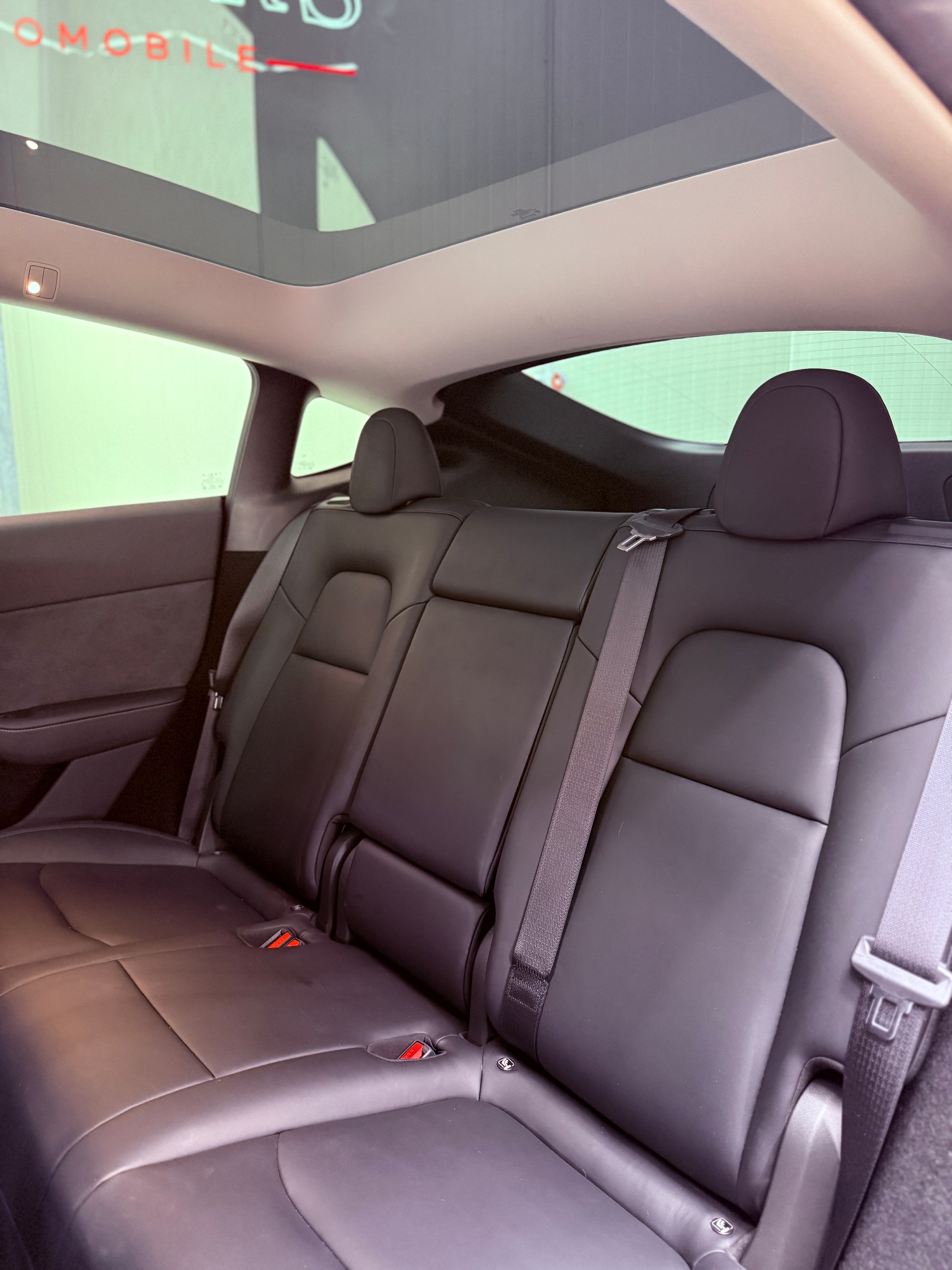 TESLA Model Y Long Range-image-21