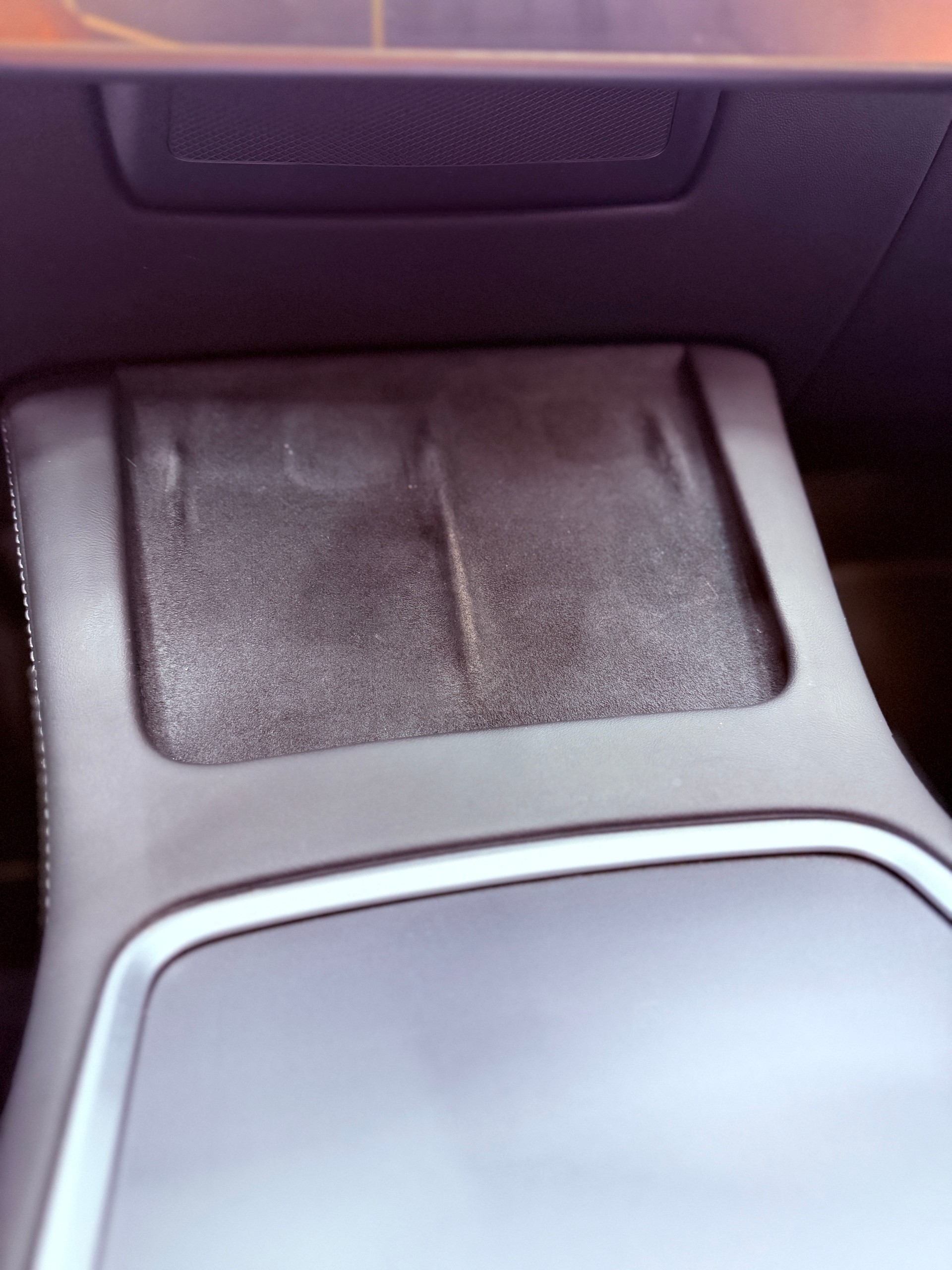 TESLA Model Y Long Range-image-28