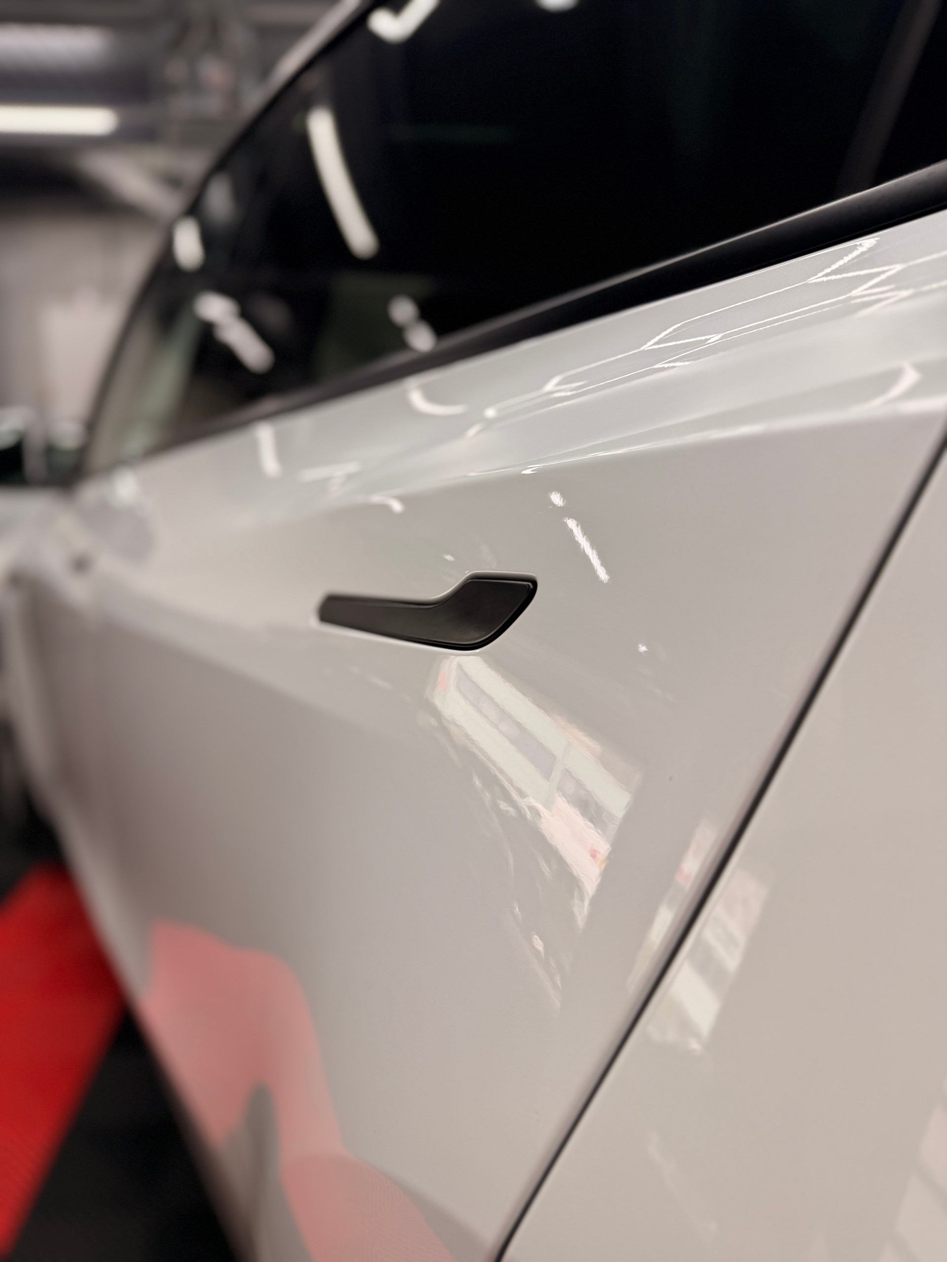 TESLA Model Y Long Range-image-13