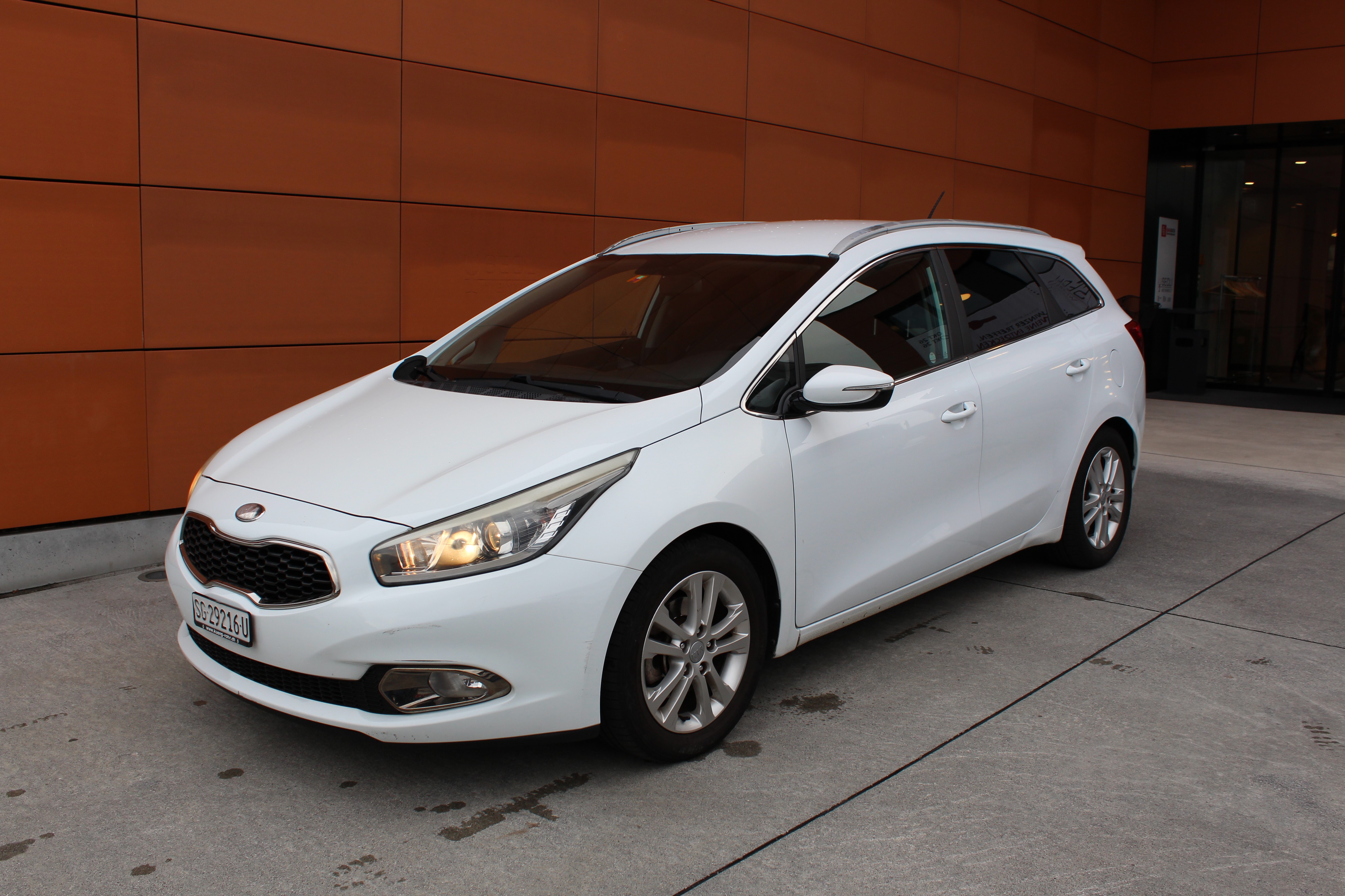Car photo
