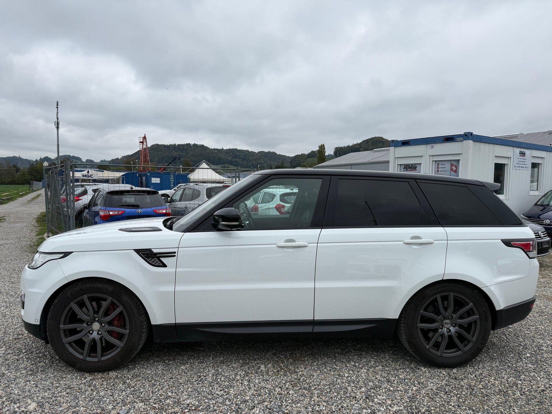 LAND ROVER Range Rover Sport 3.0 SDV6 HSE Dynamic Automatic-image-3