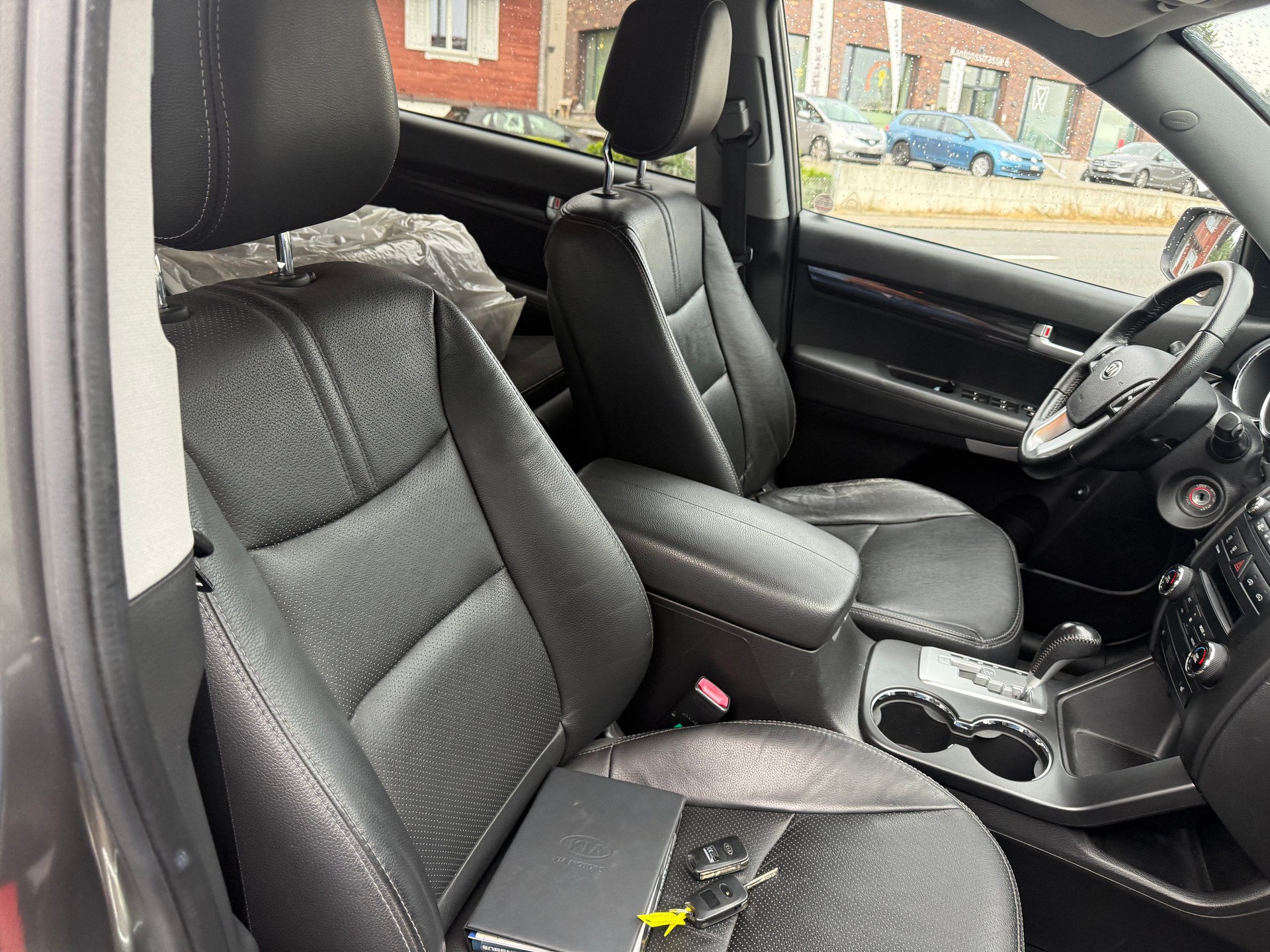 KIA Sorento 2.2 CRDI Style Automatic-image-11