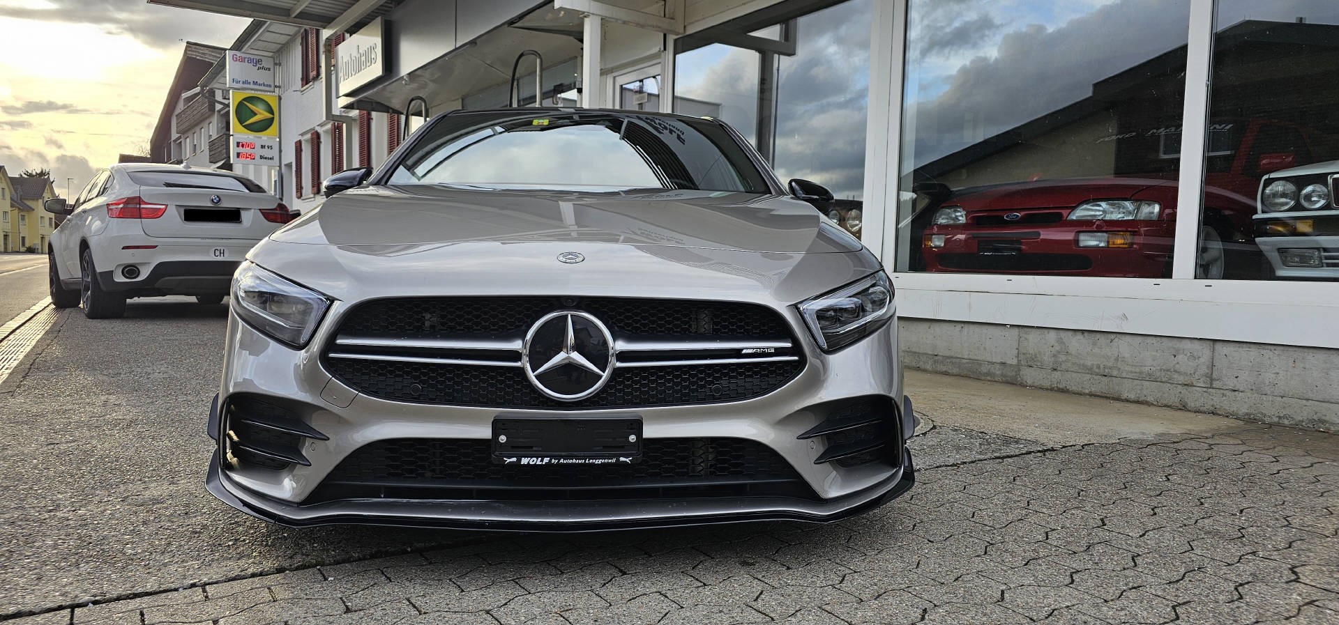 MERCEDES-BENZ A 35 AMG 4matic-image-5