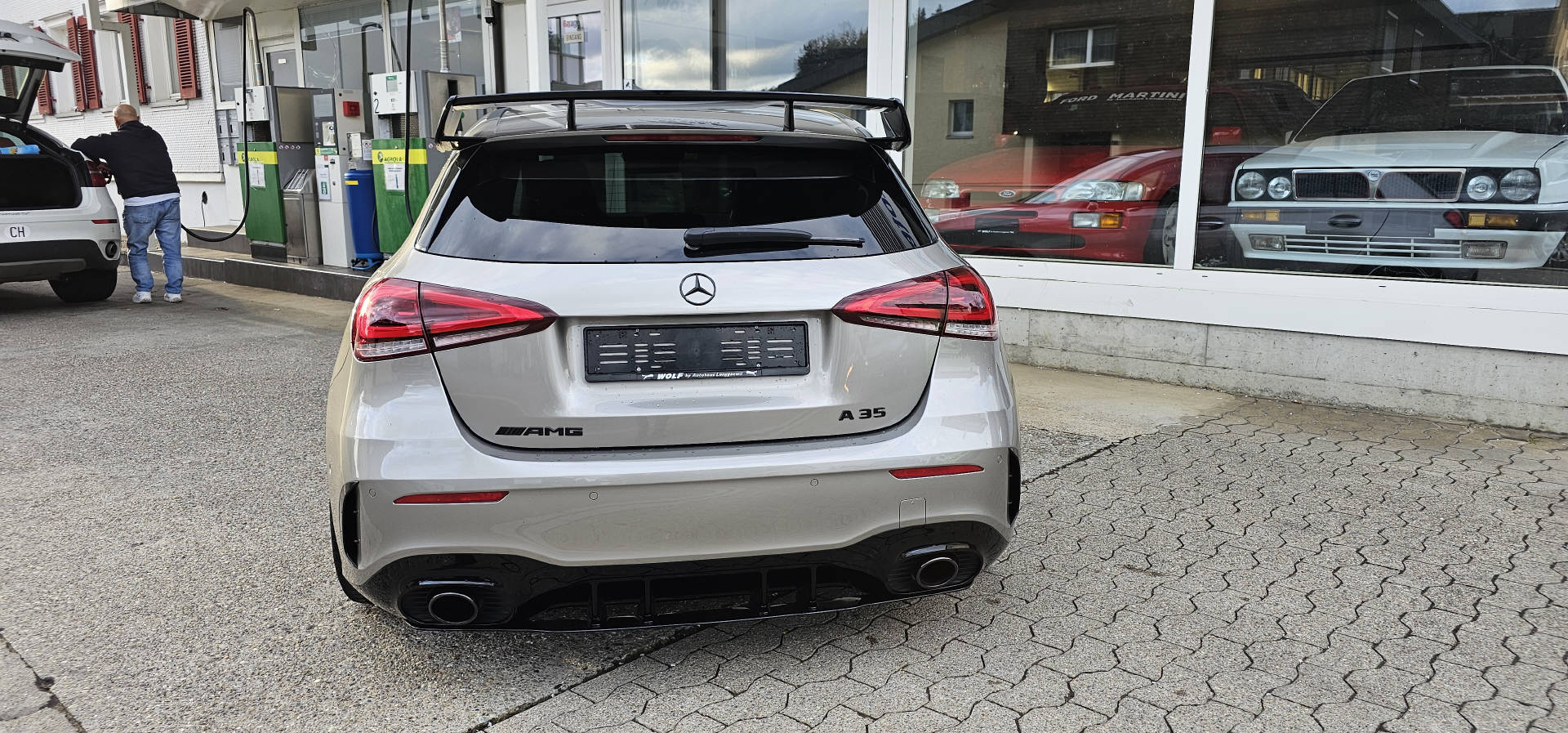 MERCEDES-BENZ A 35 AMG 4matic-image-6