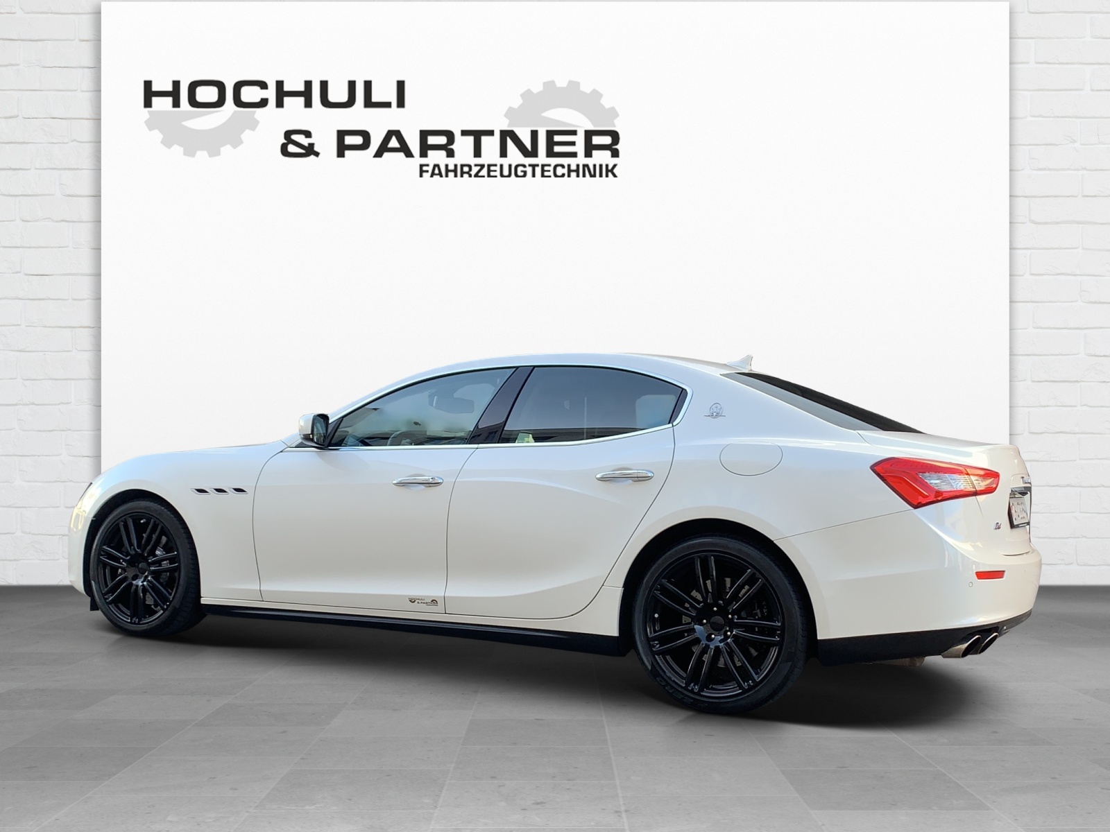 MASERATI Ghibli S Q4 3.0 V6 Automatica-image-3
