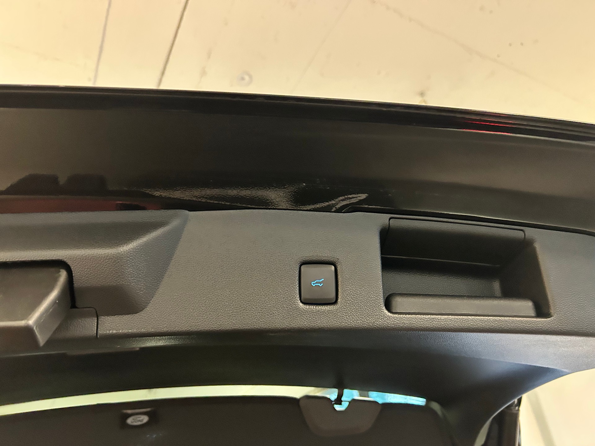 FORD Kuga 2.5 PHEV Active X FWD-image-14