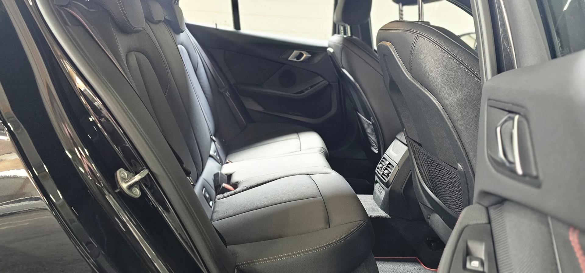 BMW 128ti M-Sport Steptronic-image-27