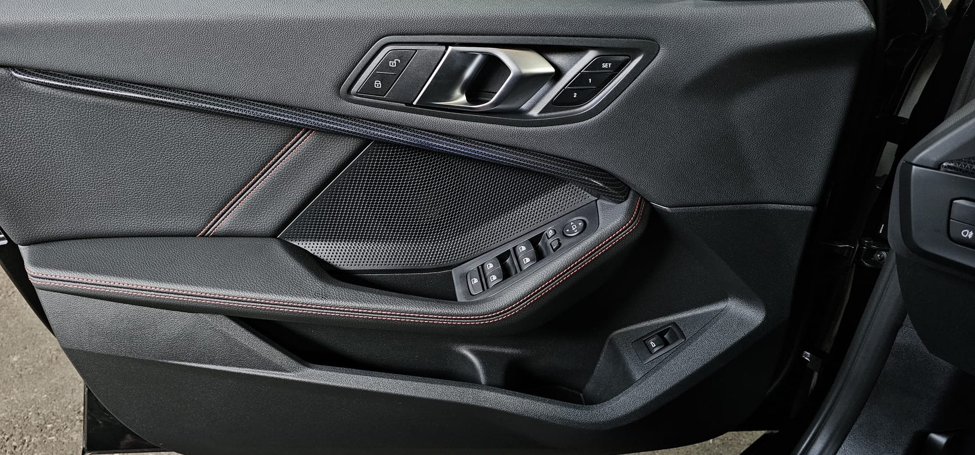 BMW 128ti M-Sport Steptronic-image-15