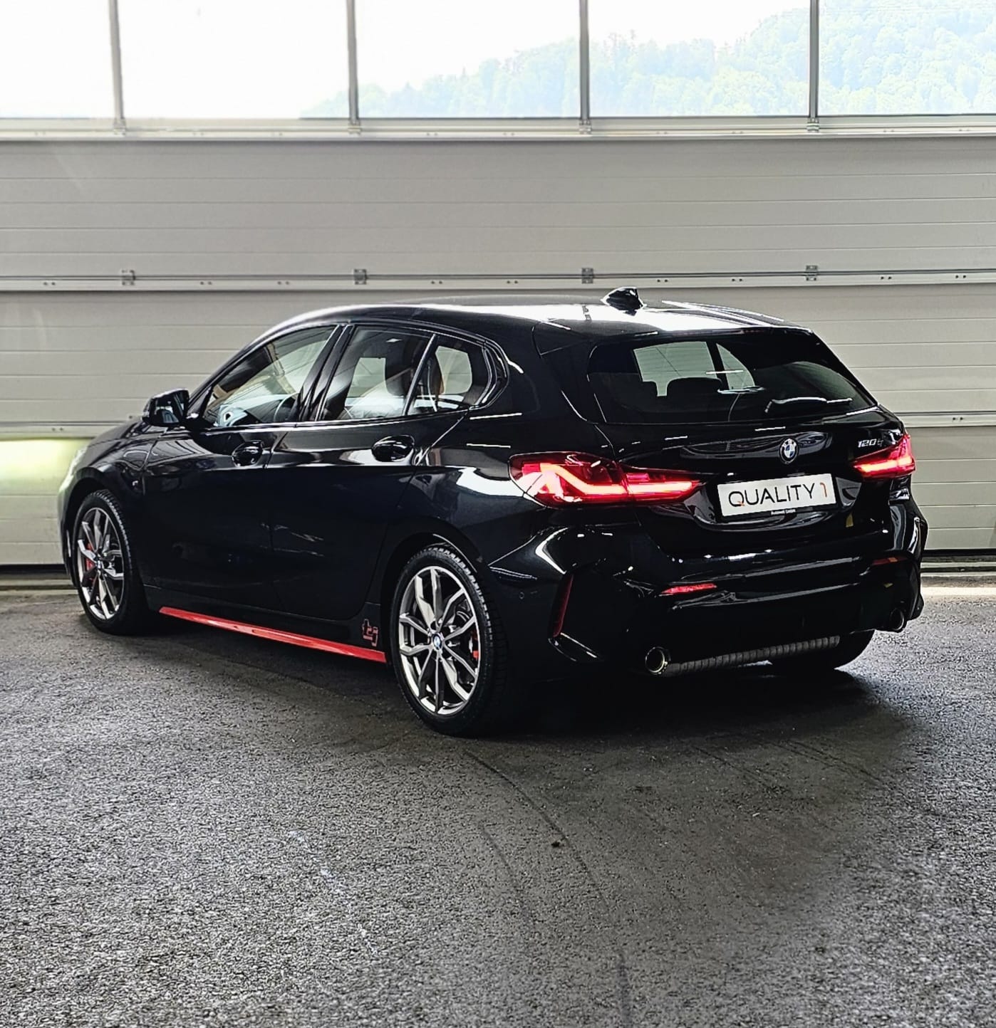 BMW 128ti M-Sport Steptronic-image-2