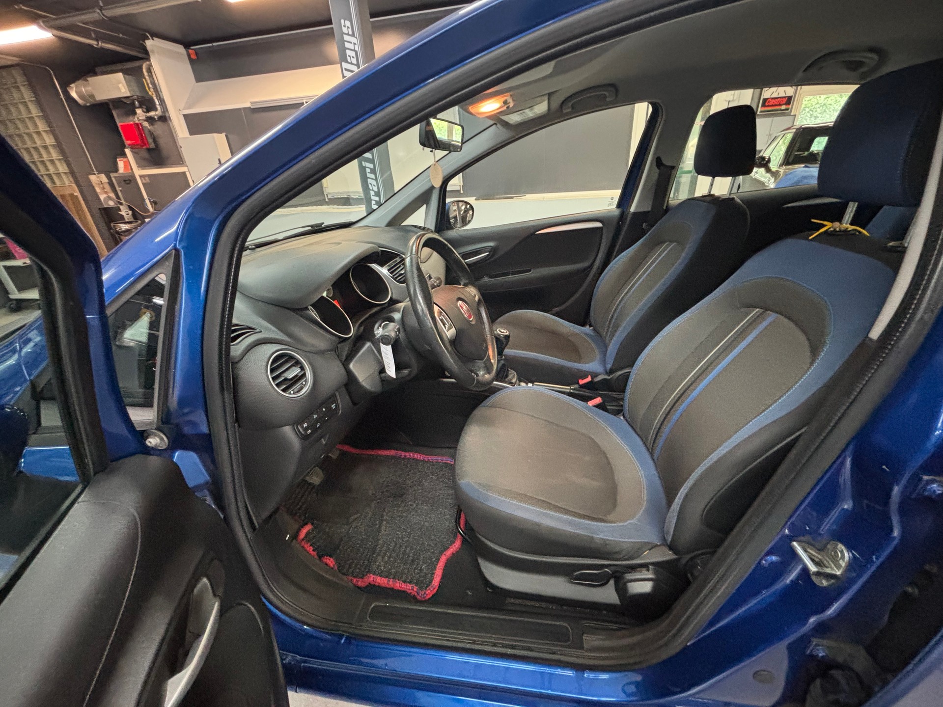 FIAT Punto 1.3 JTD Easy-image-8