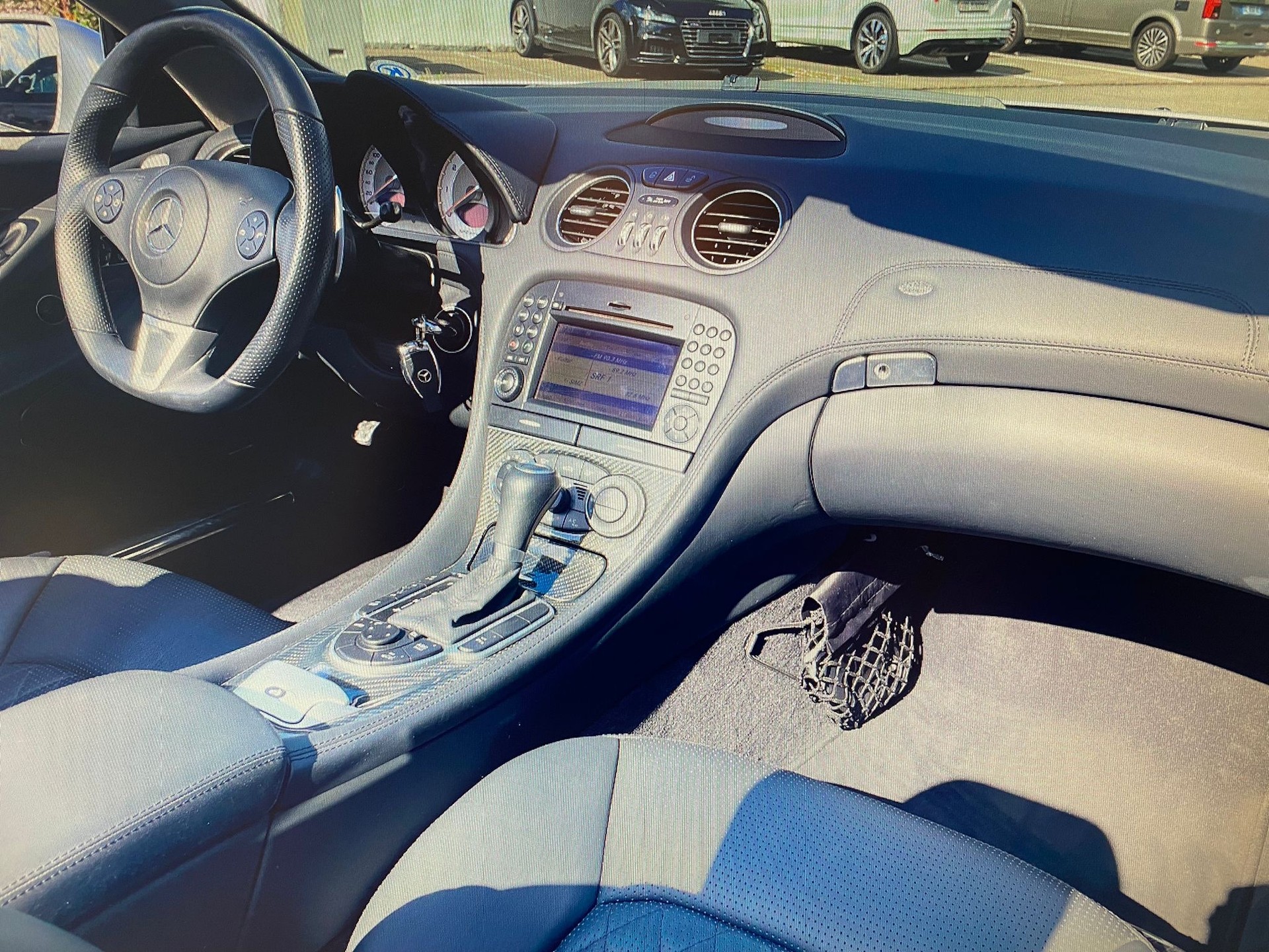MERCEDES-BENZ SL 65 AMG Speedshift-image-10