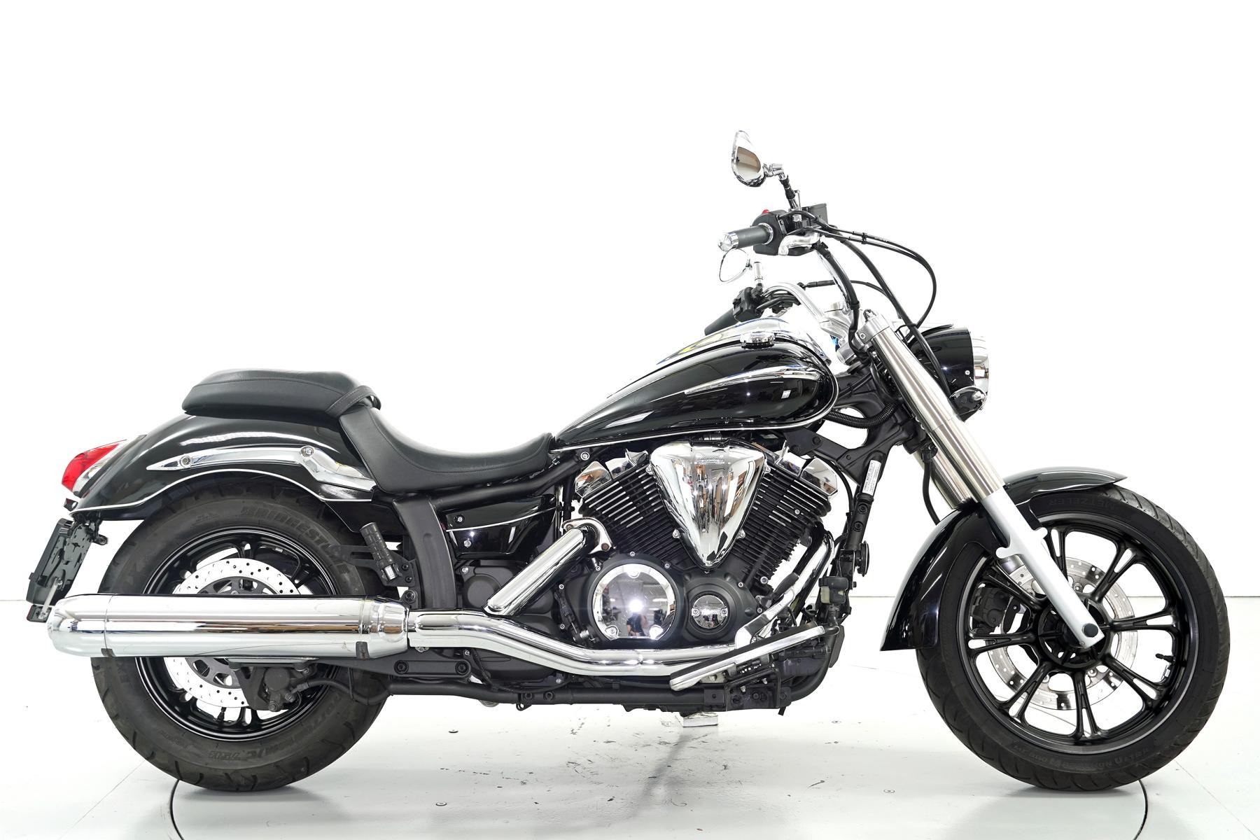 YAMAHA XVS 950-showroom-element-3