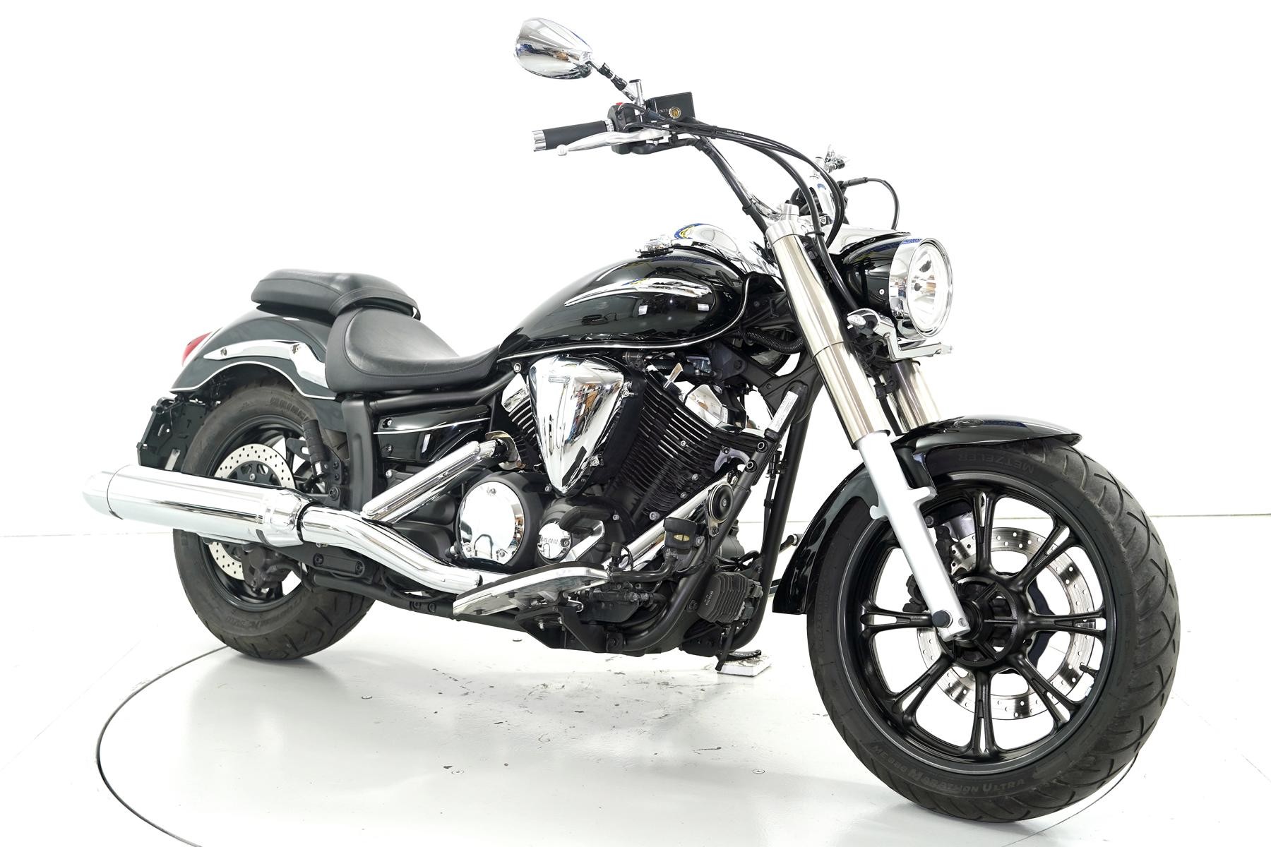 YAMAHA XVS 950-showroom-element-1