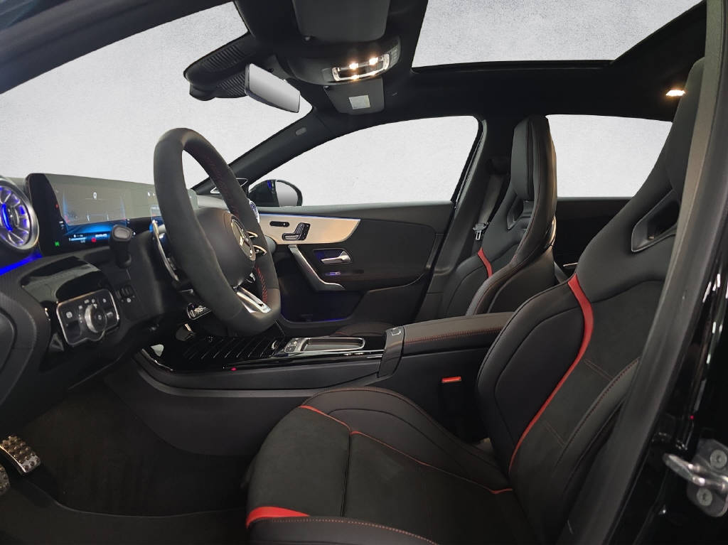MERCEDES-BENZ A 45 S AMG 4matic+-image-9