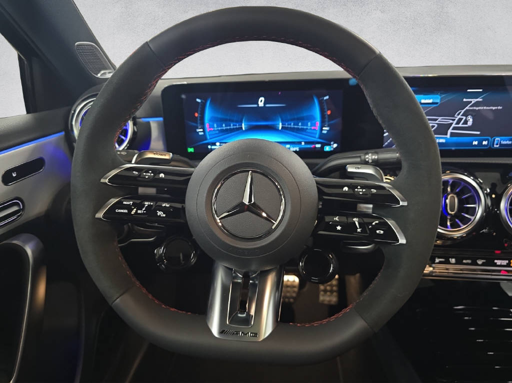 MERCEDES-BENZ A 45 S AMG 4matic+-image-11