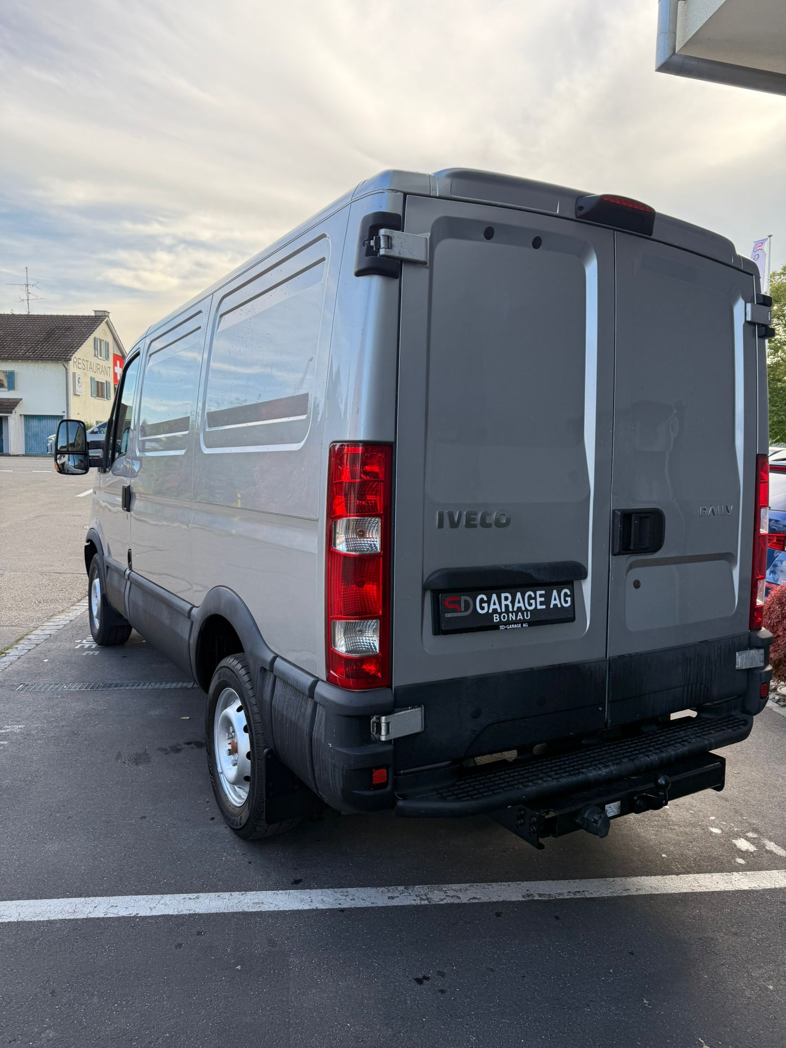 IVECO 35S13V-image-3