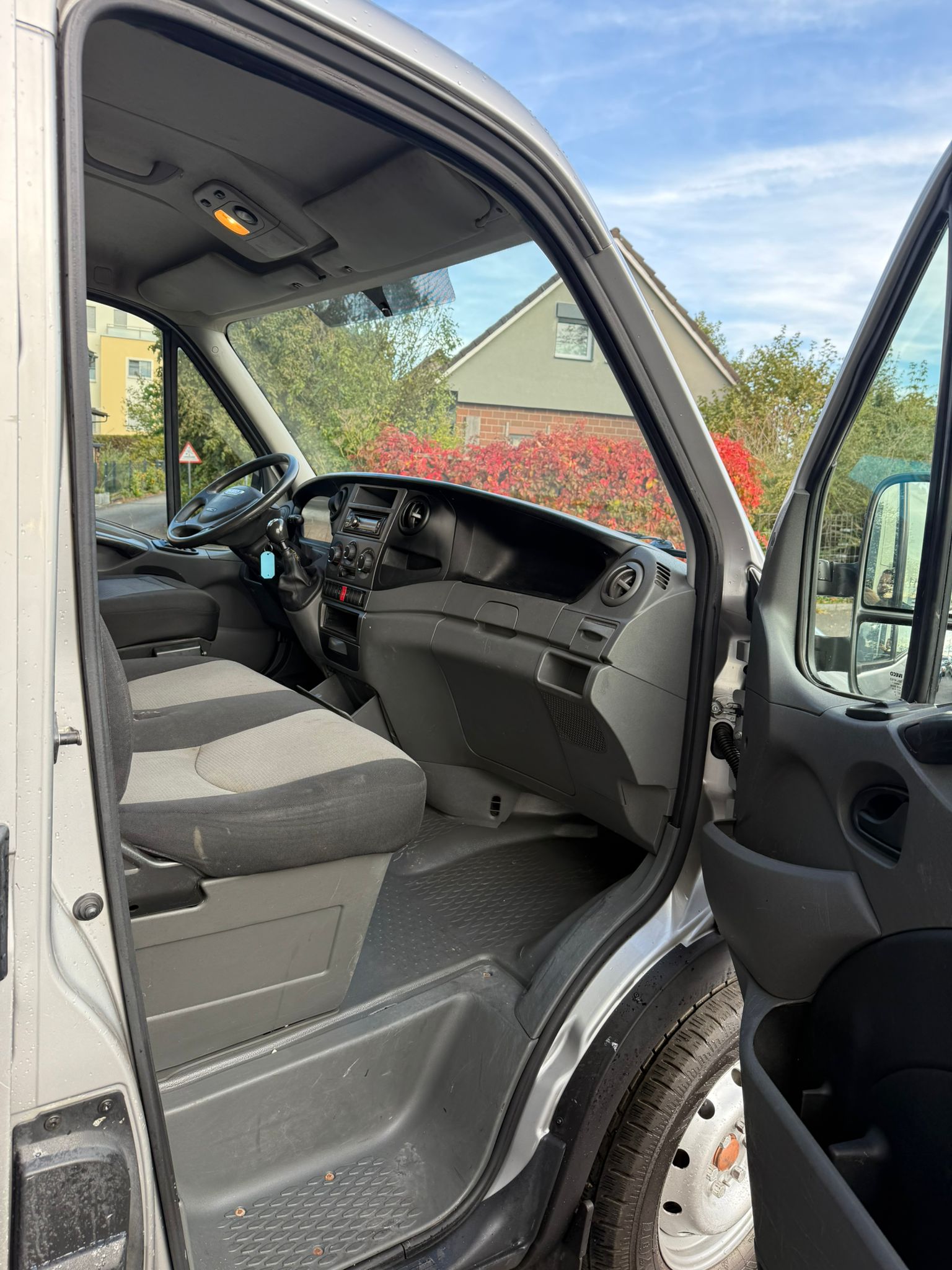 IVECO 35S13V-image-8