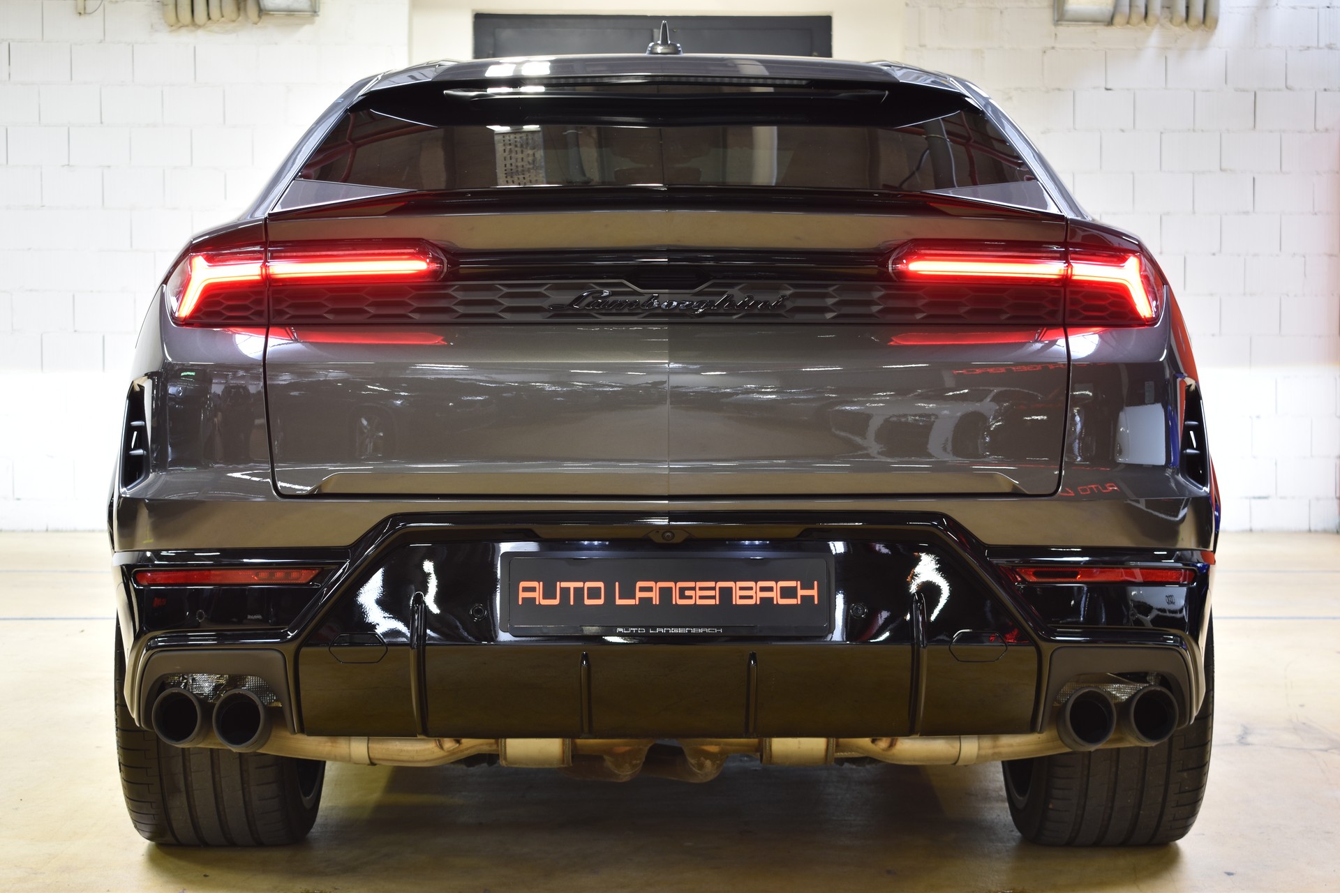 LAMBORGHINI URUS SE - MY 2025-image-7