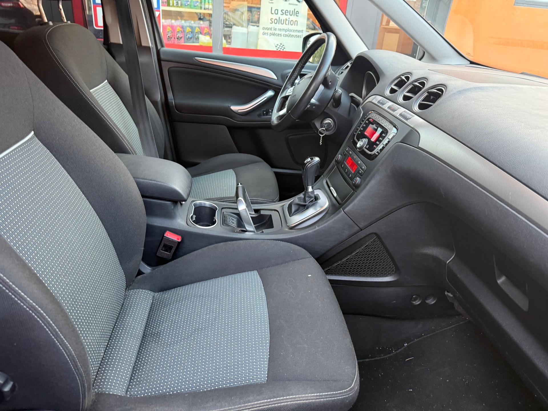 FORD Galaxy 2.0 TDCi Family-Edition PowerShift 7 PLACE-image-9