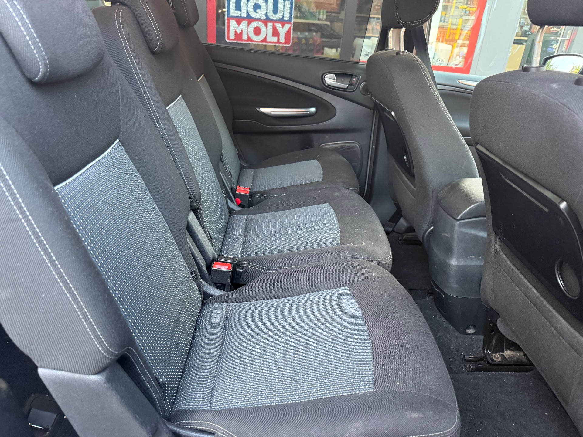 FORD Galaxy 2.0 TDCi Family-Edition PowerShift 7 PLACE-image-10