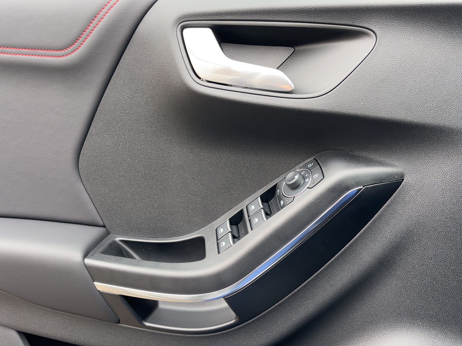 FORD Puma 1.0 EcoB Hybrid 155 ST-Line X-image-9