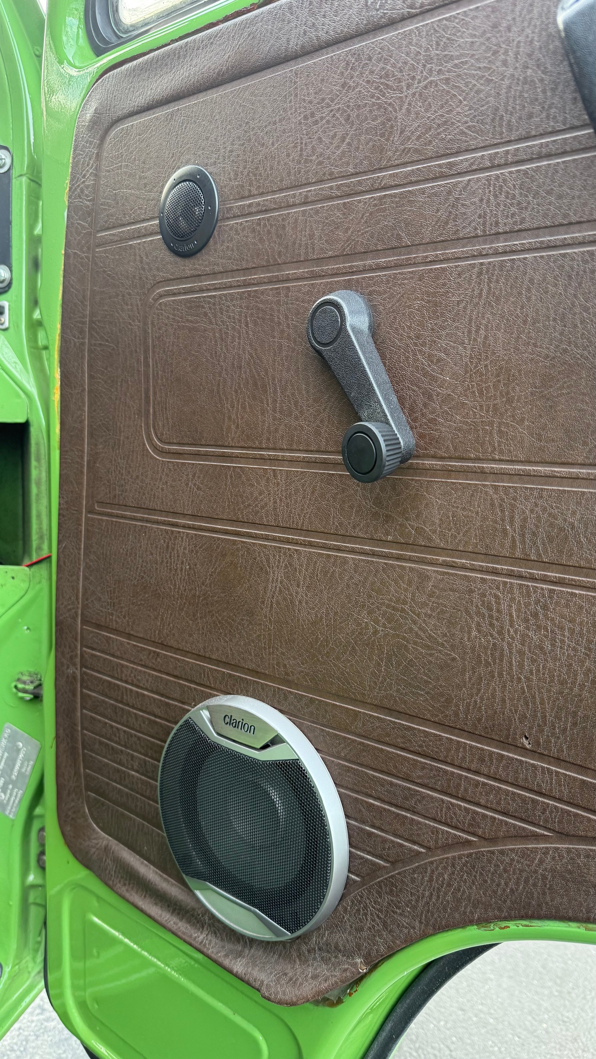 VW Typ 2 Westfalia-image-8