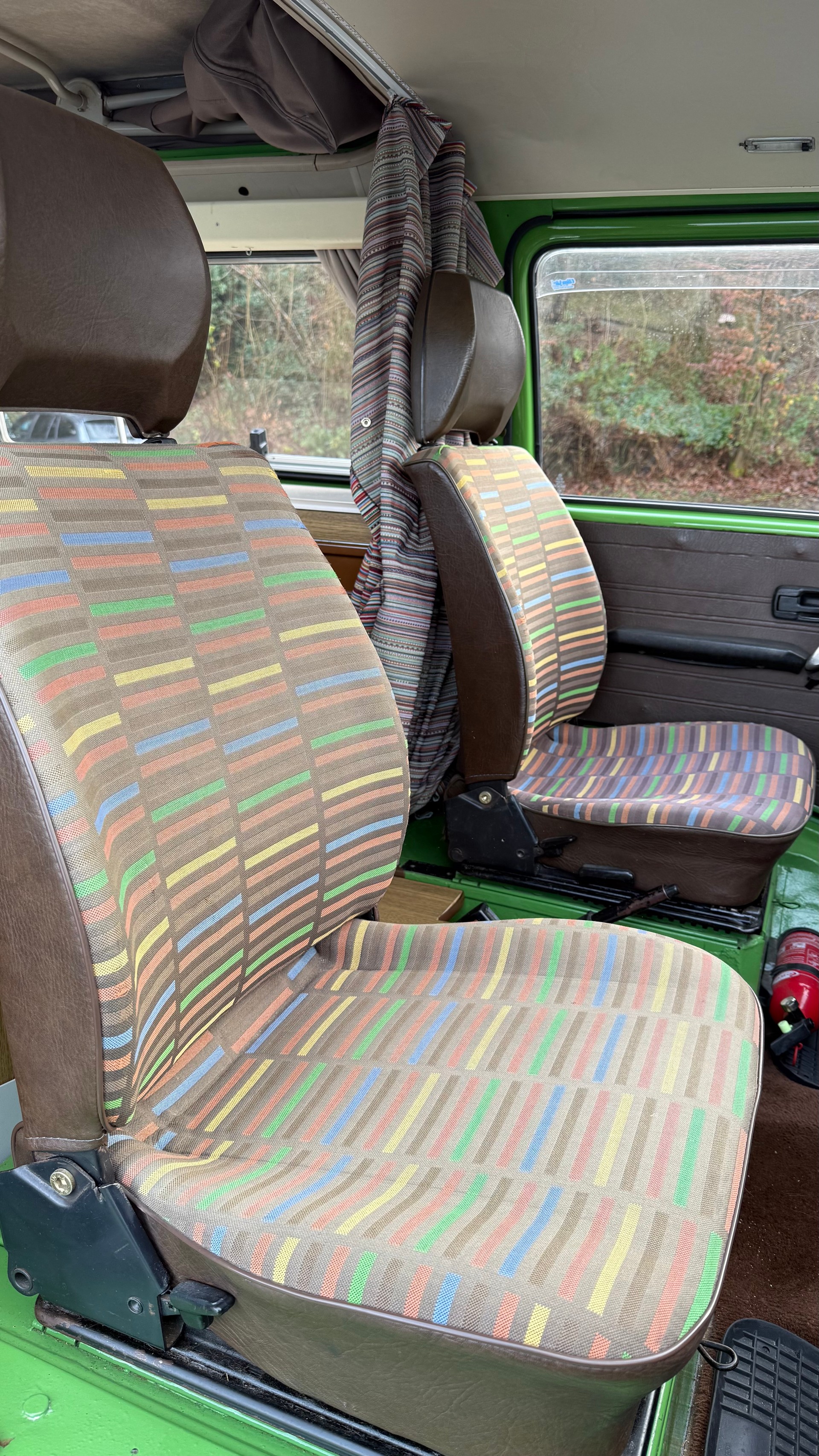 VW Typ 2 Westfalia-image-7