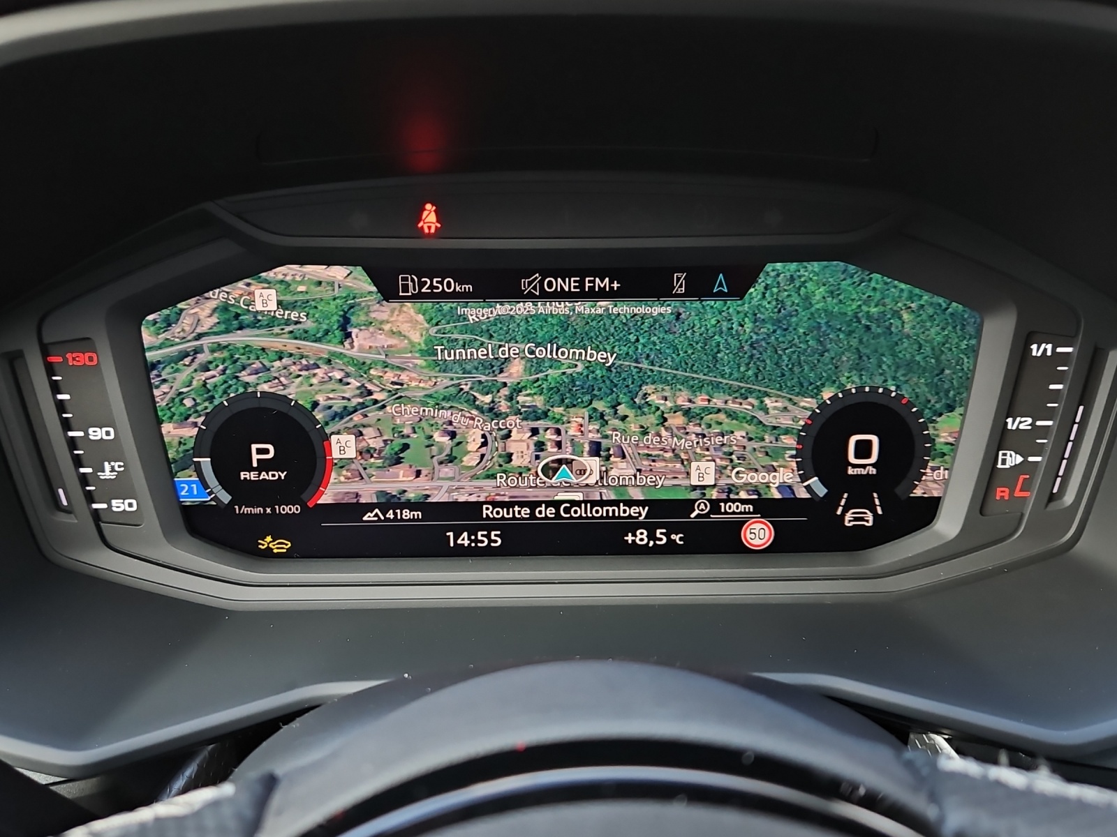 AUDI A1 Sportback 30 TFSI S Line Attraction S-tronic-image-11