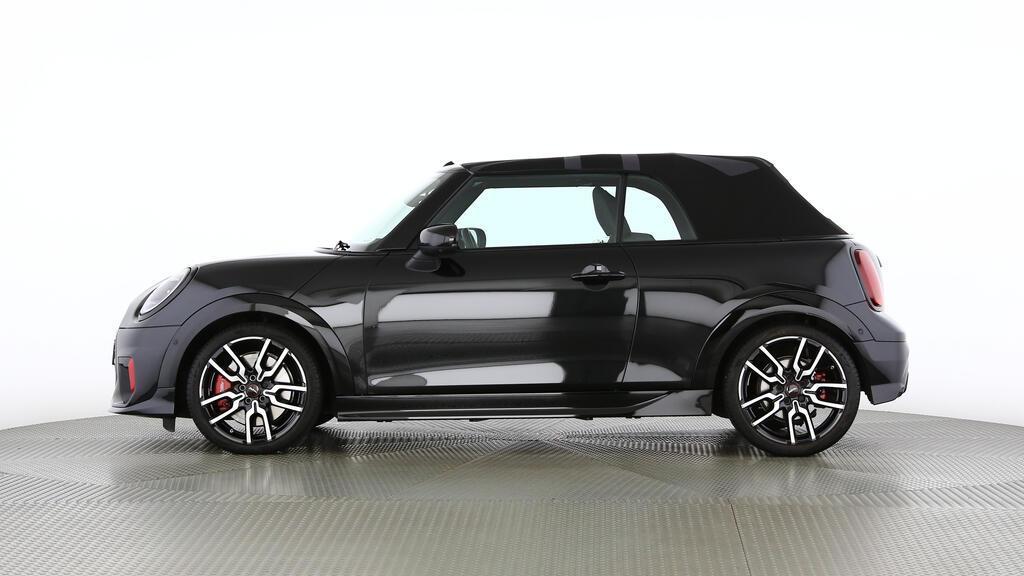 MINI John Cooper Works Cabrio-image-1