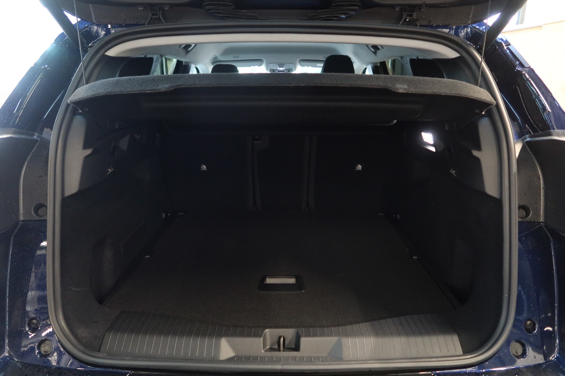 CITROEN C5 Aircross 1.2 HEV Plus-image-15