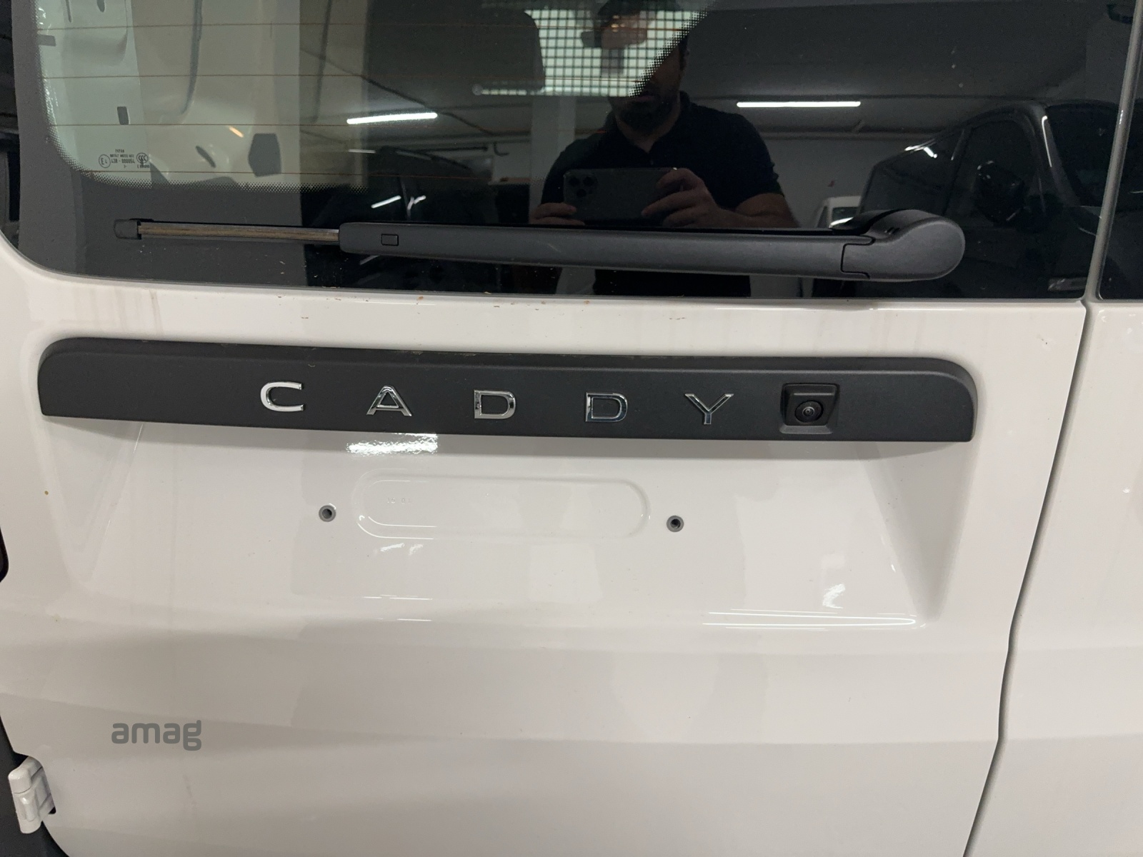 VW Caddy Cargo 2.0TDI Entry-image-12