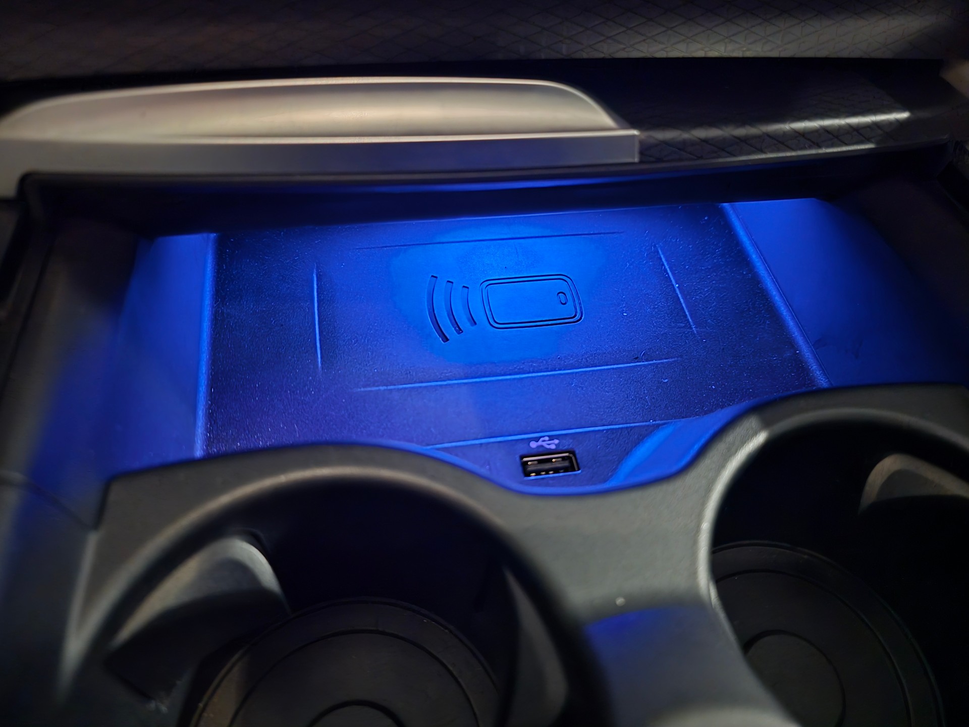 BMW M550i xDrive Steptronic CH-Fahrzeug-image-21