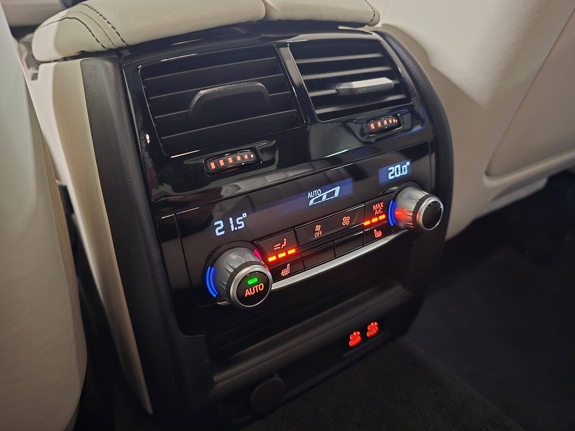 BMW M550i xDrive Steptronic CH-Fahrzeug-image-26