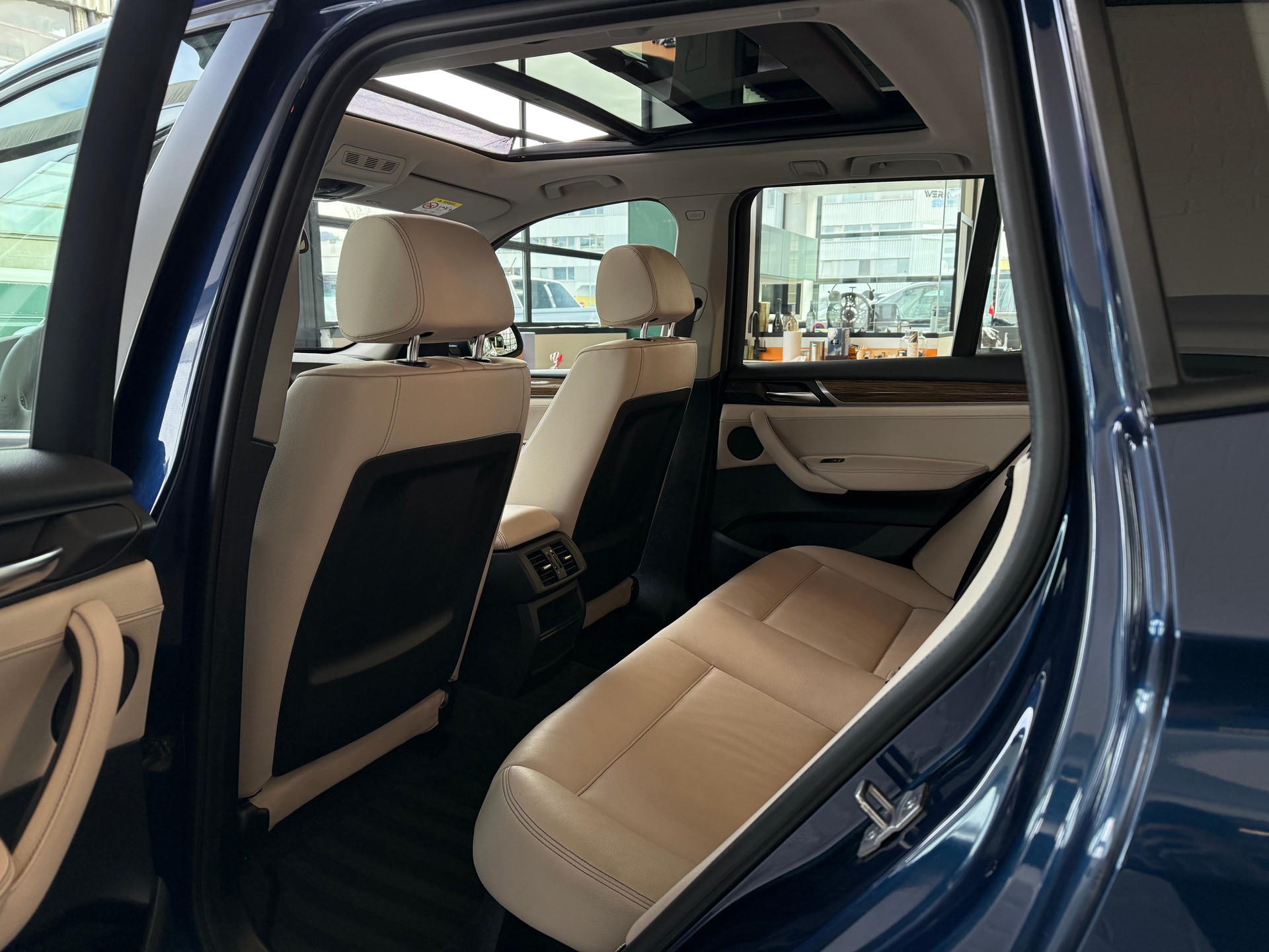 BMW X3 xDrive 35i I 306 PS I 4x4 I Steptronic (CH)-image-19