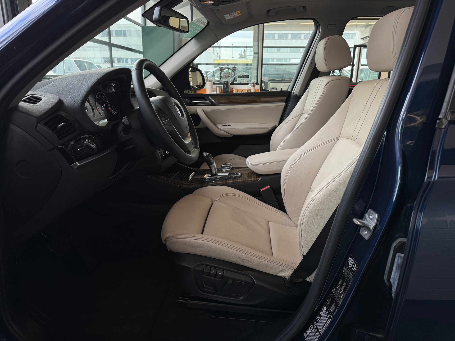 BMW X3 xDrive 35i I 306 PS I 4x4 I Steptronic (CH)-image-5
