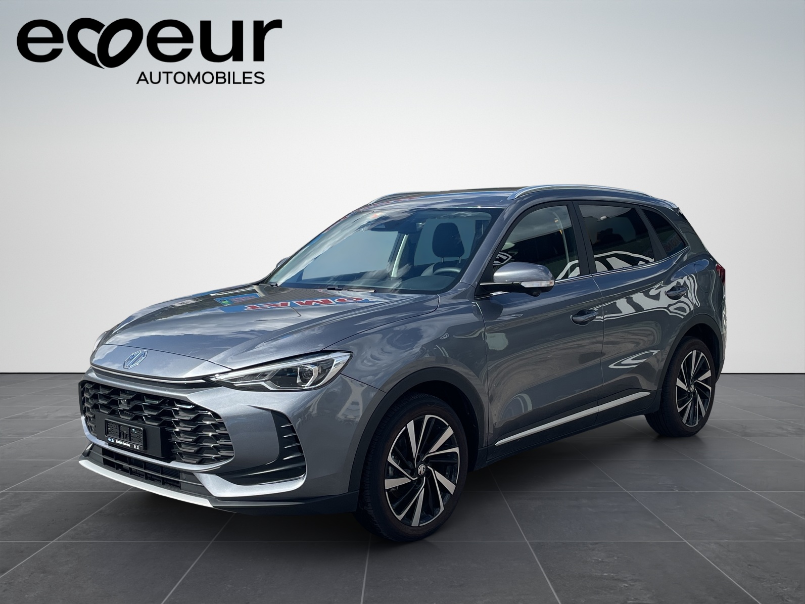 MG ZS 1.5 Hybrid+ Luxury DEMO-image-1