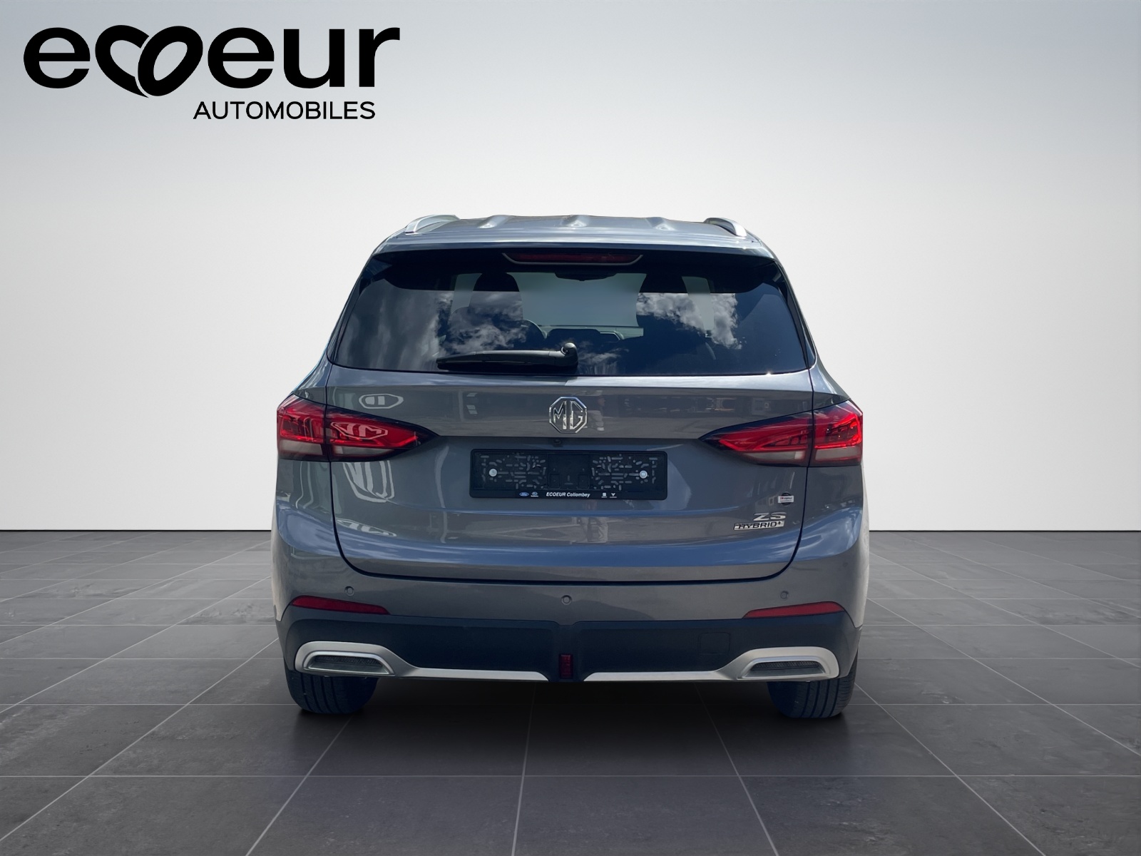 MG ZS 1.5 Hybrid+ Luxury DEMO-image-4